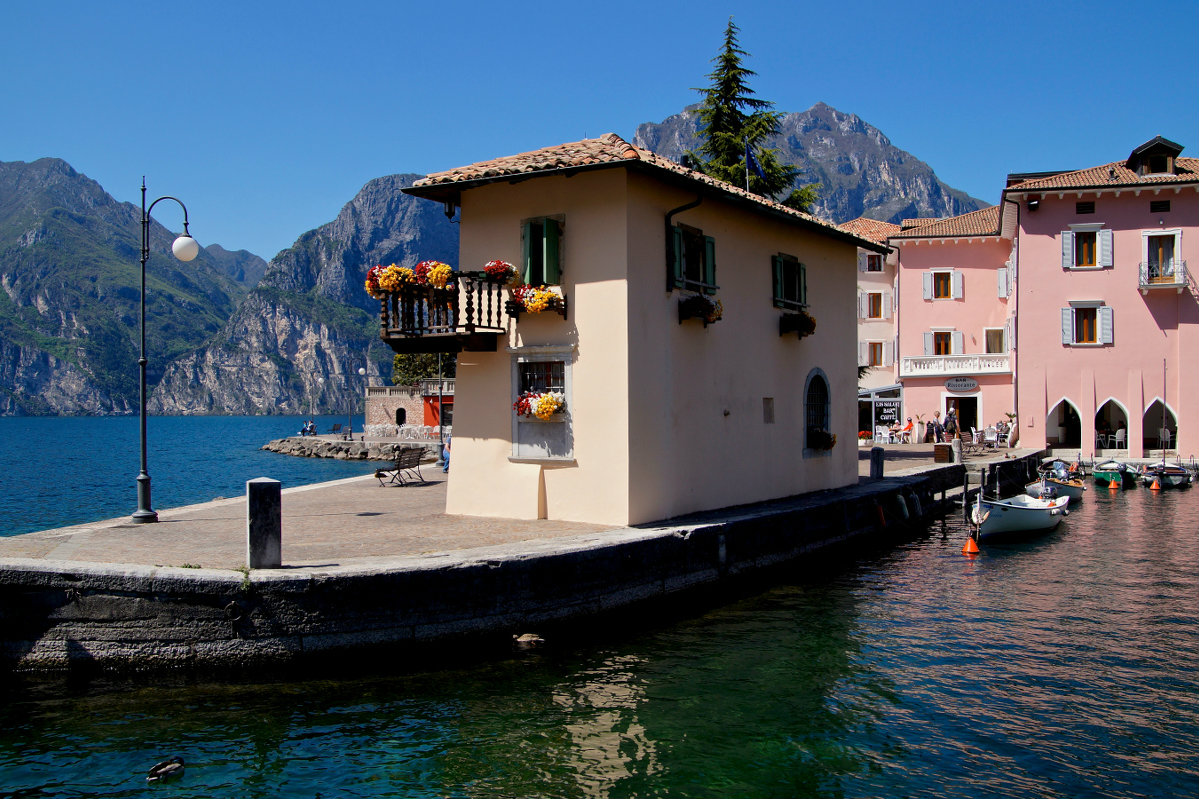 The old customs of Torbole