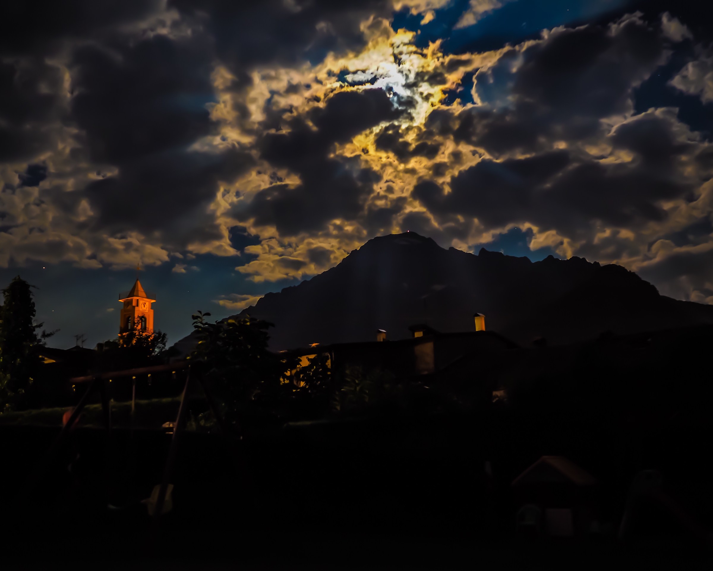 Entracque (cn) Notte di luna piena