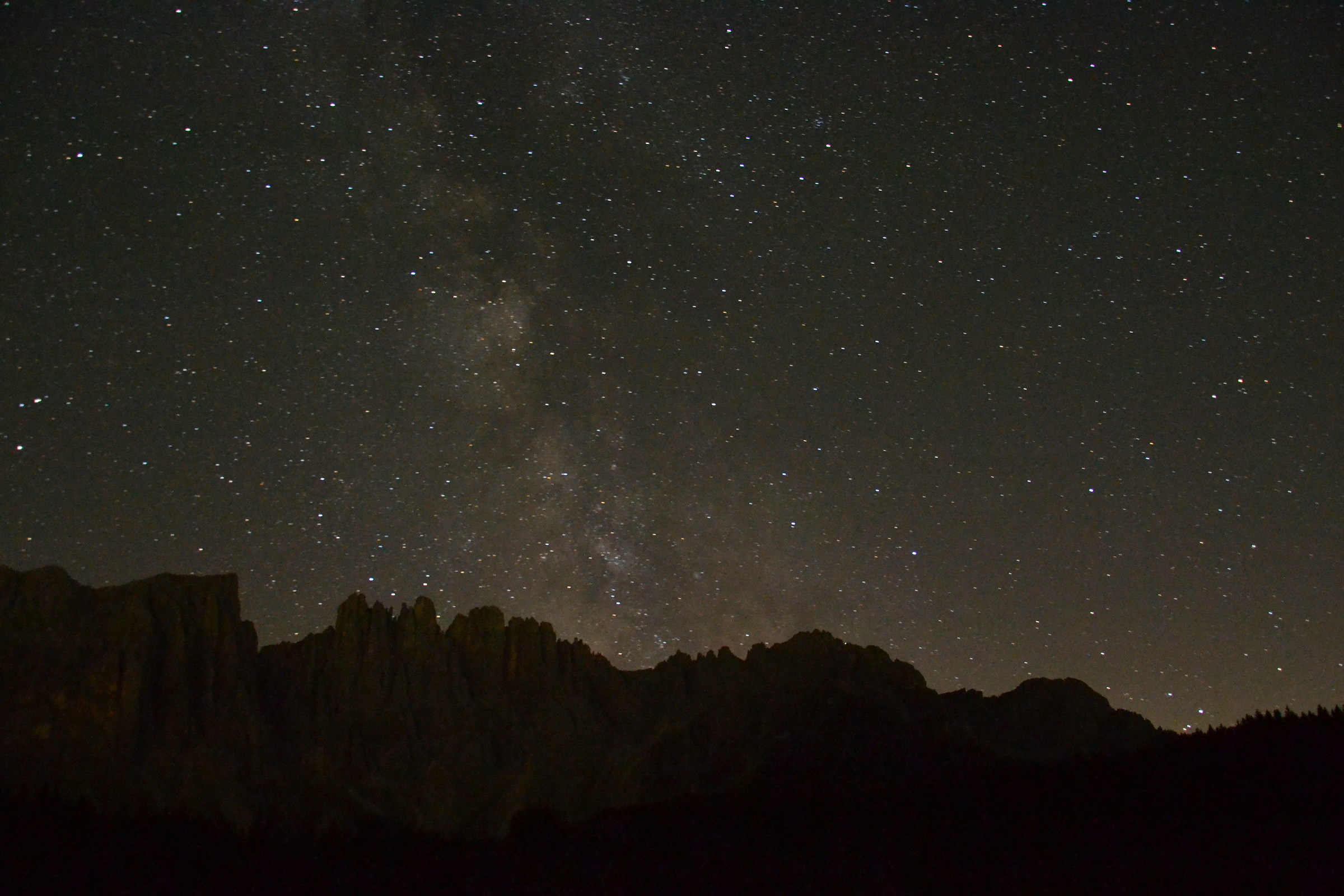 Via lattea sul gruppo del Latemar
