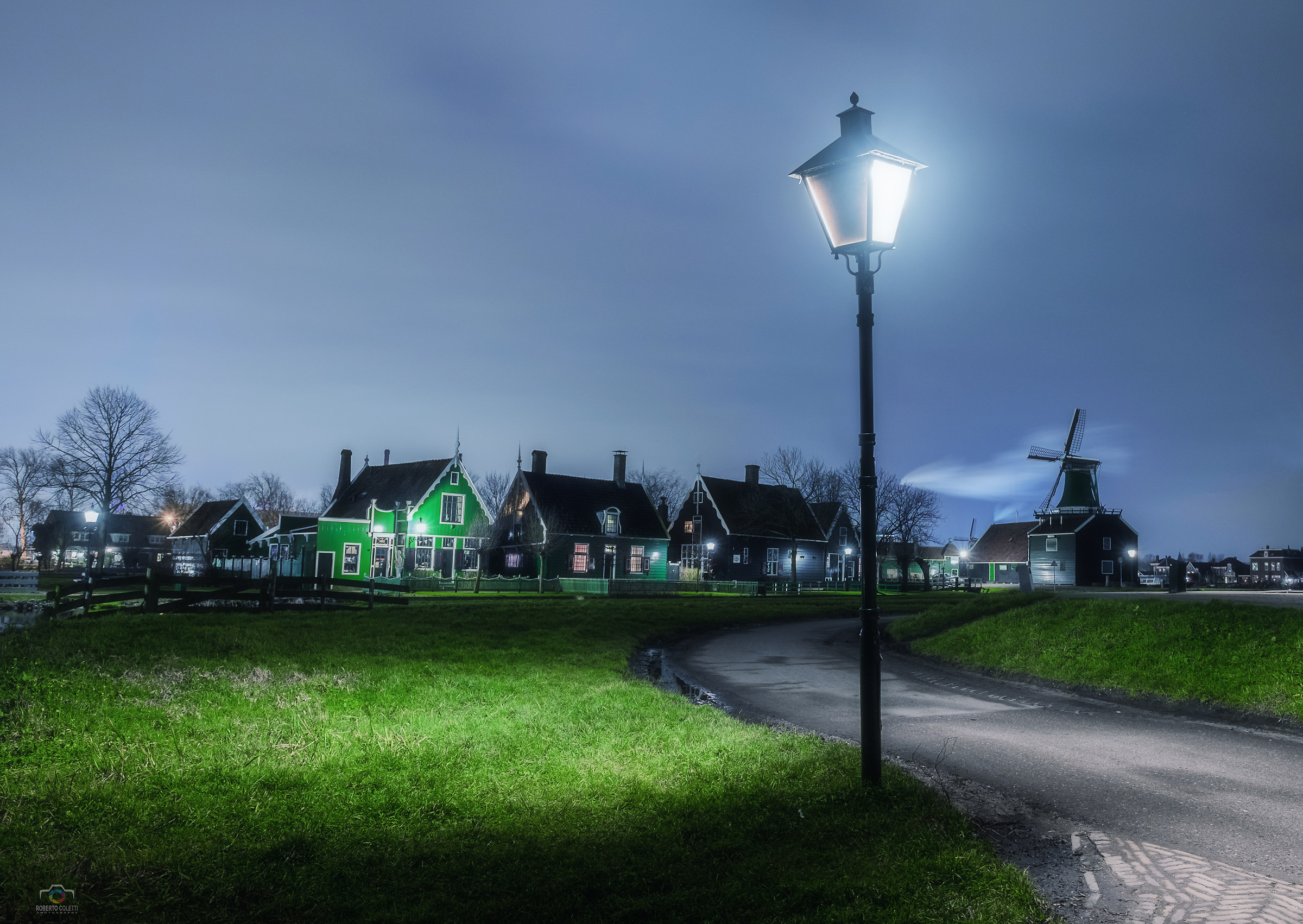 Zaanse Schans ora blu