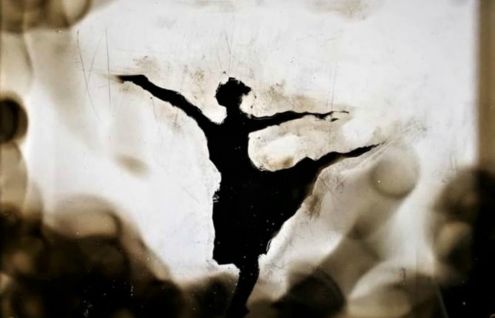 Ballerinas Macabre No. 4