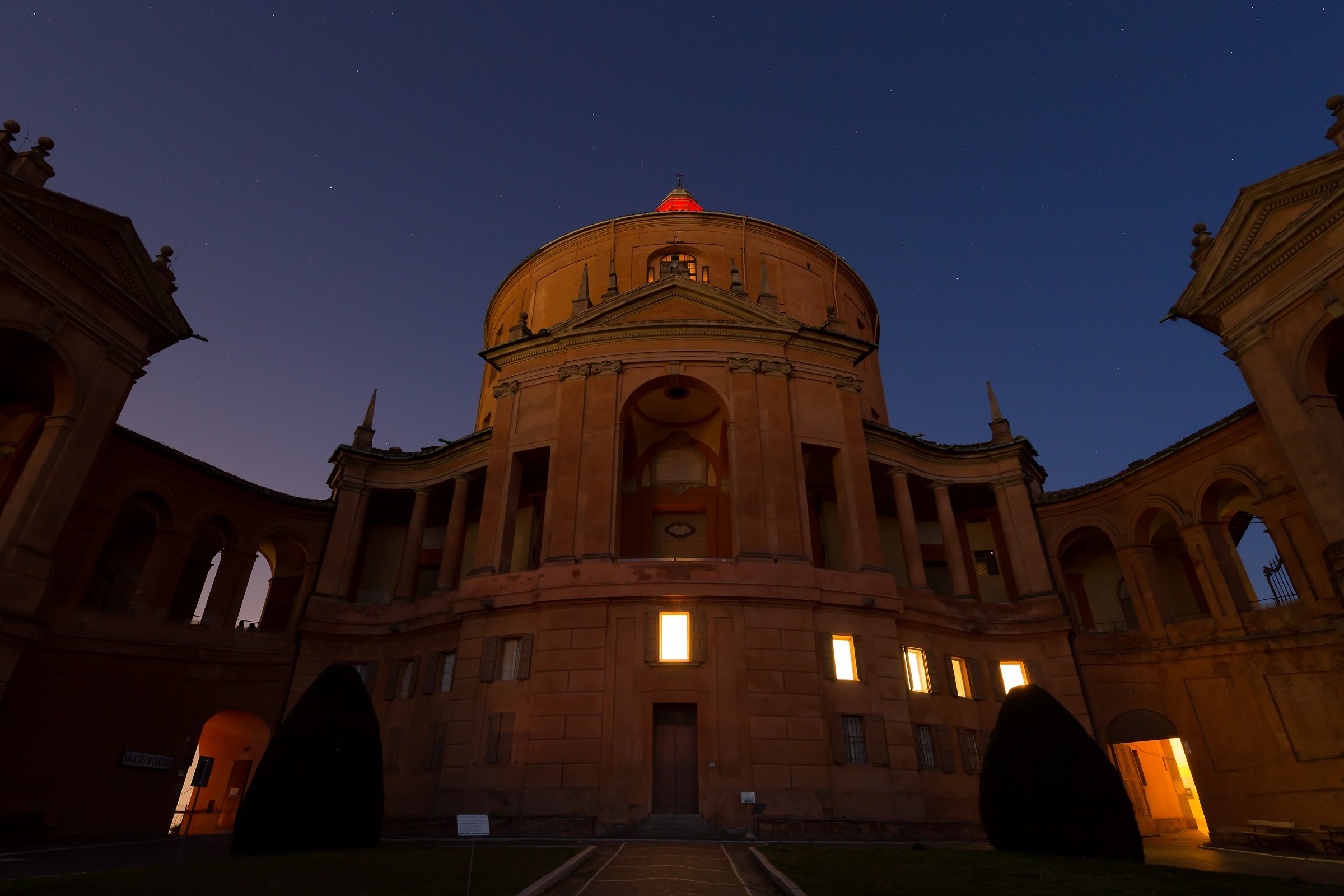 Il Santuario sotto le stelle