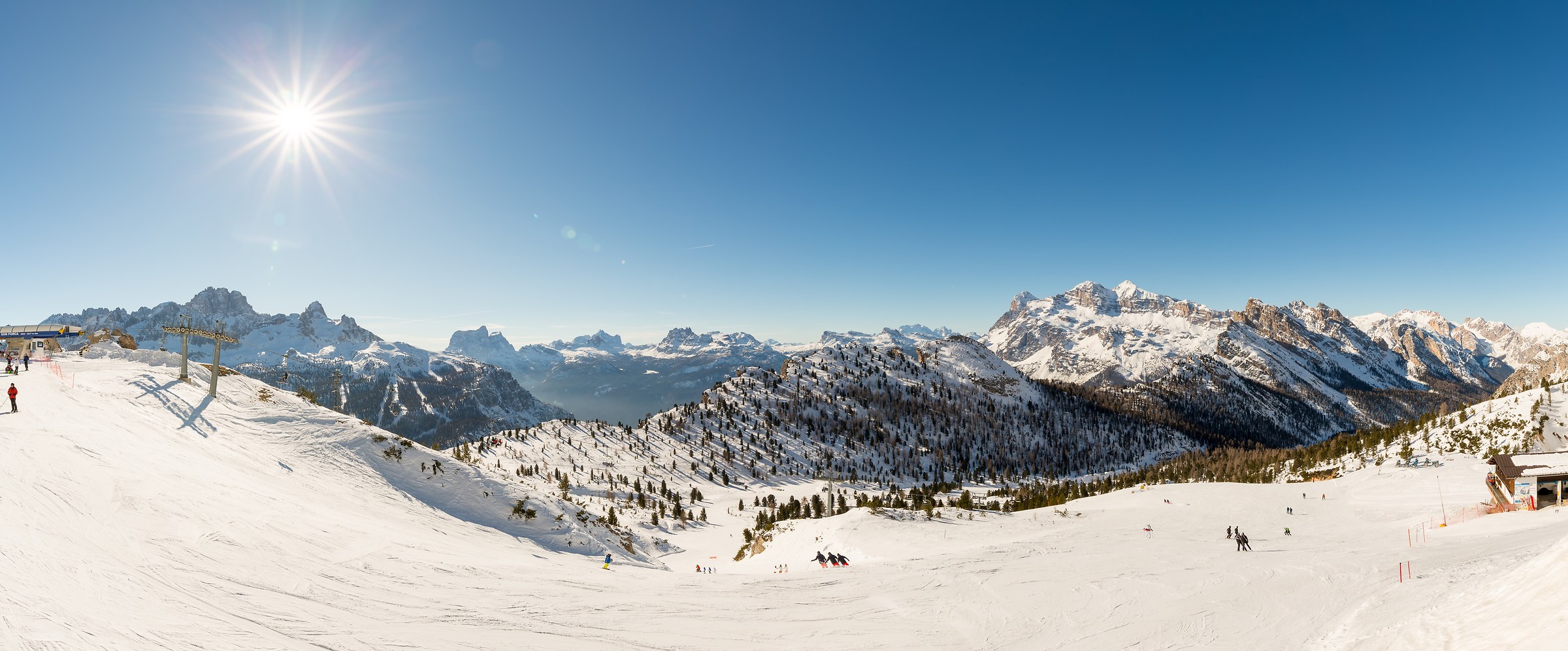Panorama from the gallows to the crystal