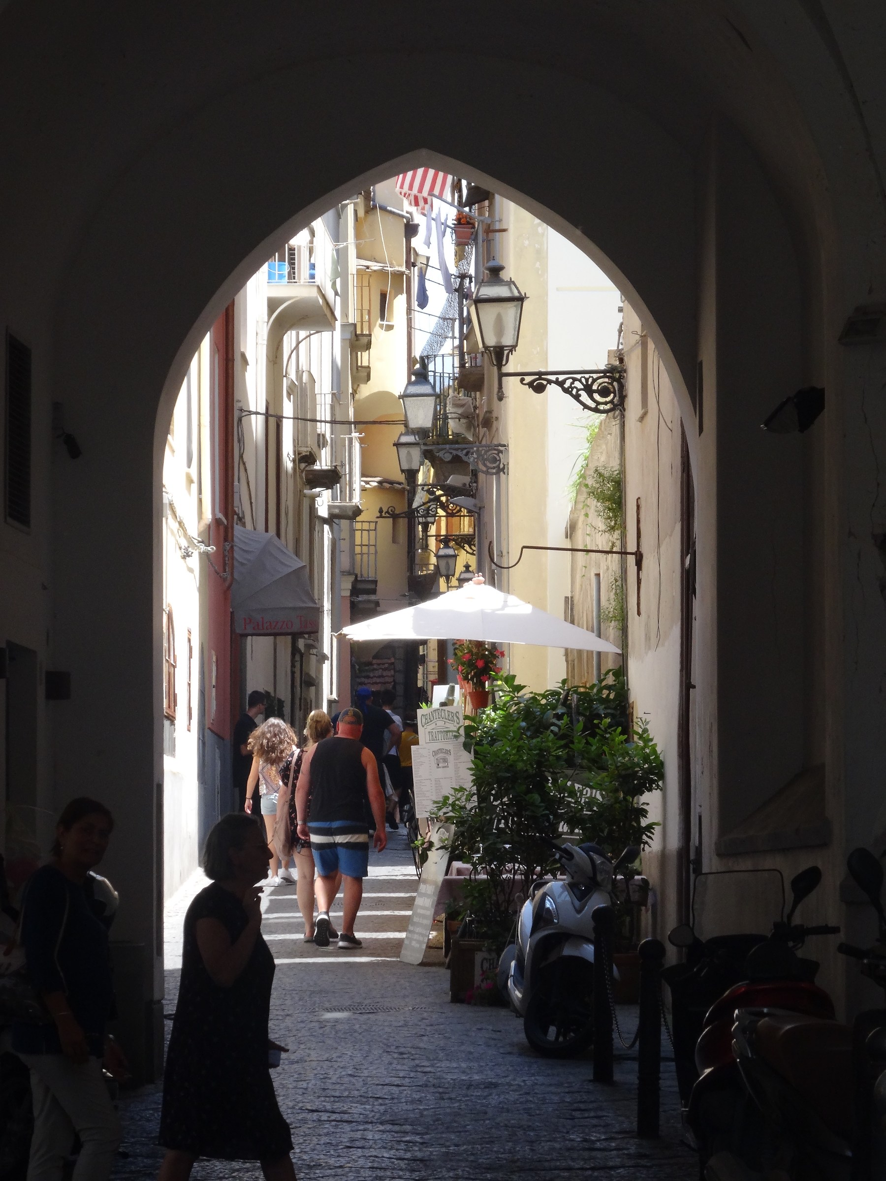 Between the alleys of Sorrento