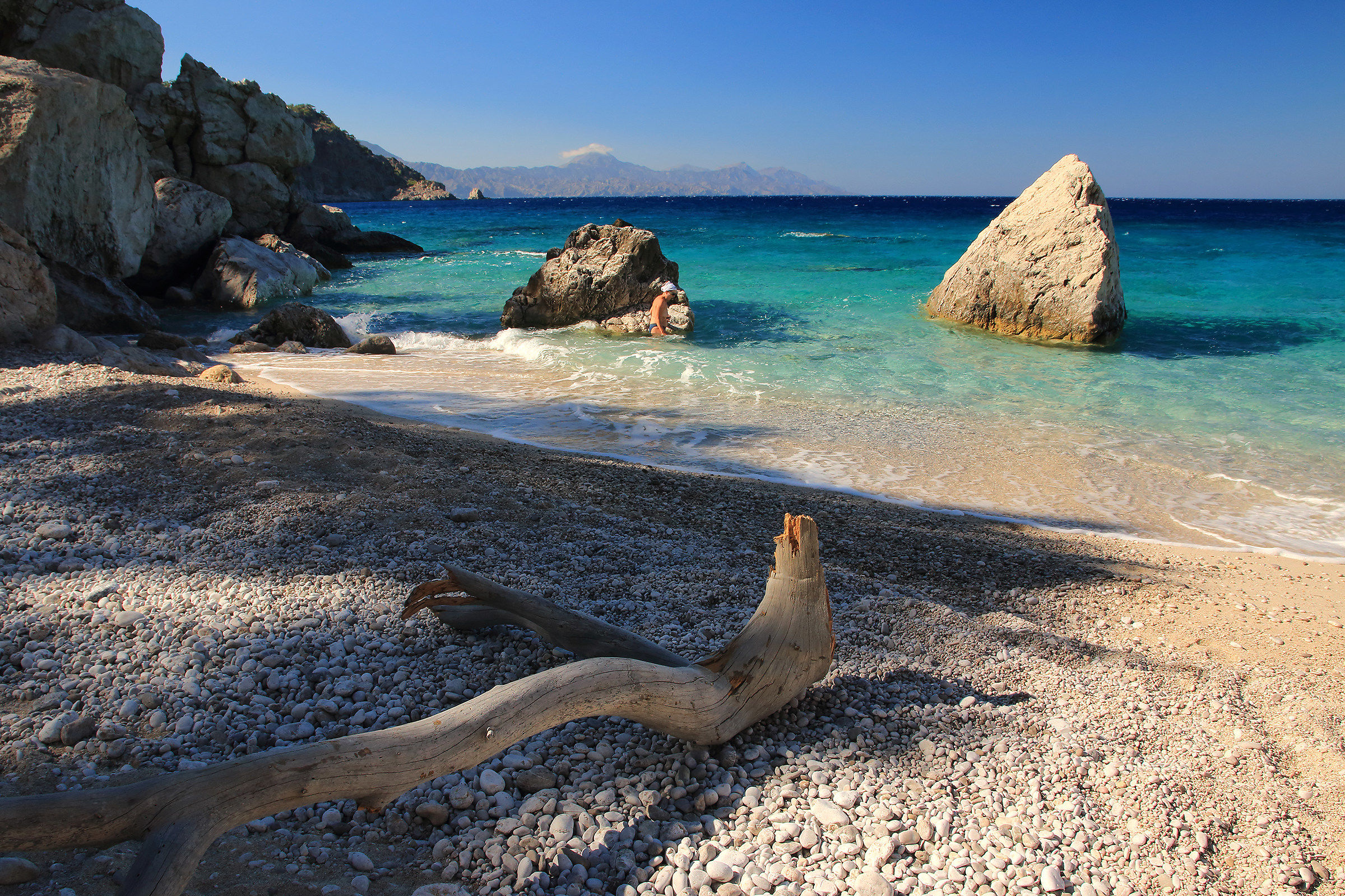 è quasi sera a Kato Lakko