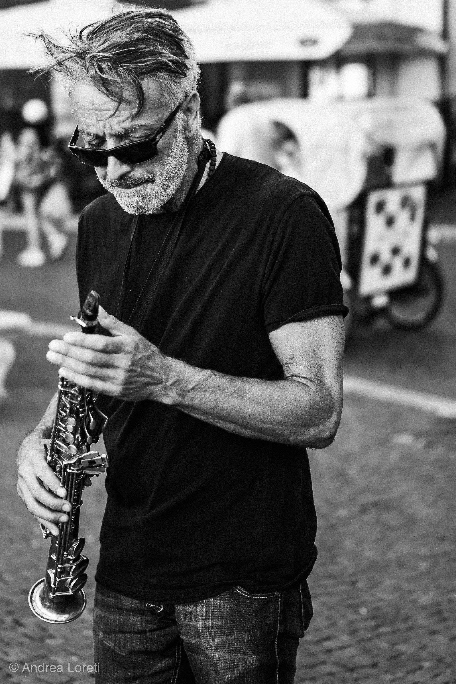 Musician in Piazza Navona