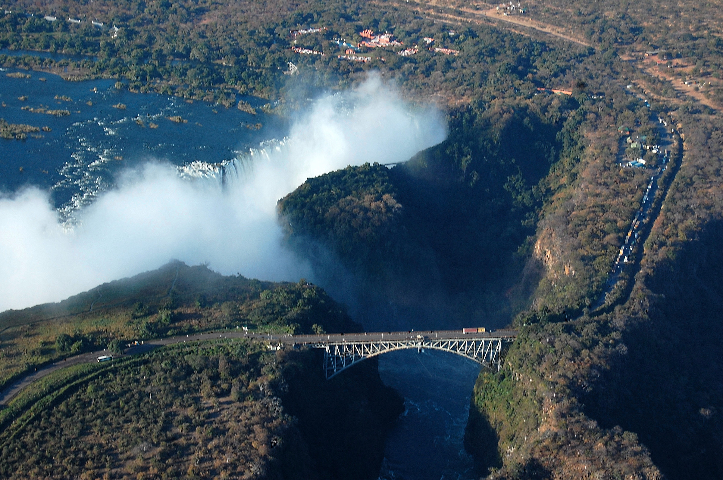 Victoria Falls Bridge tra Zimbabwe e Zambia