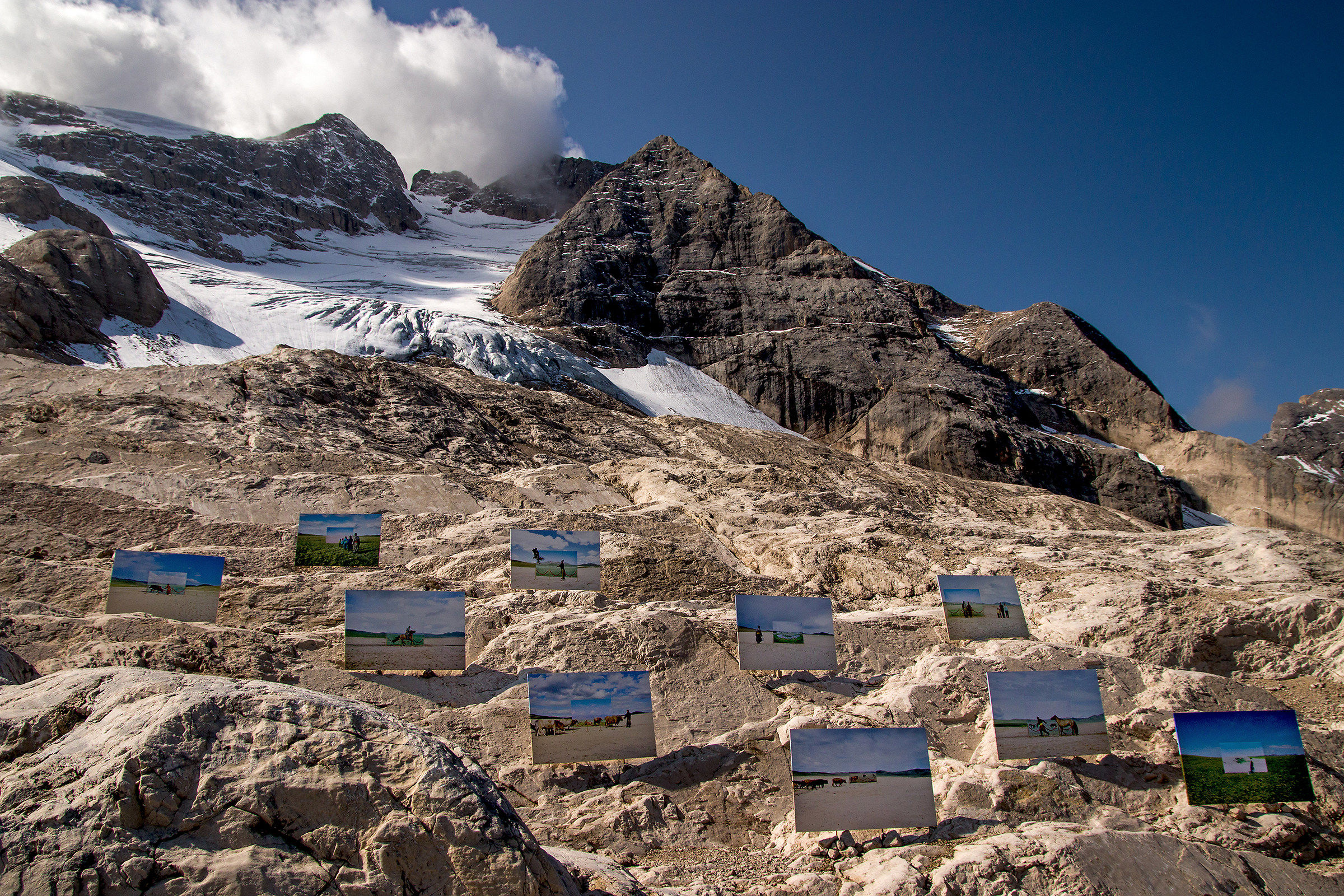 Photographic exhibition at the foot of Marmolada