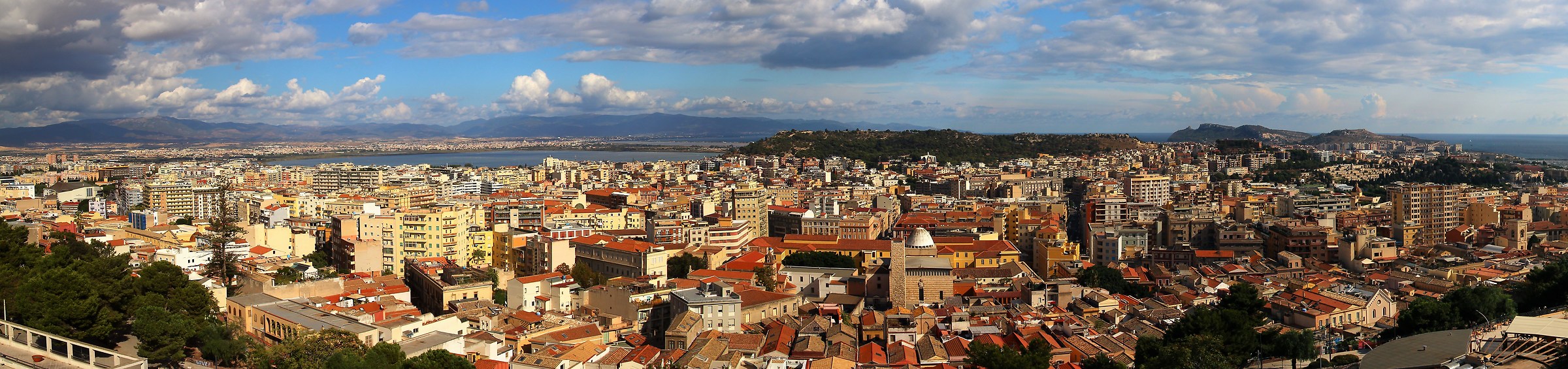 Veduta panoramica di Cagliari