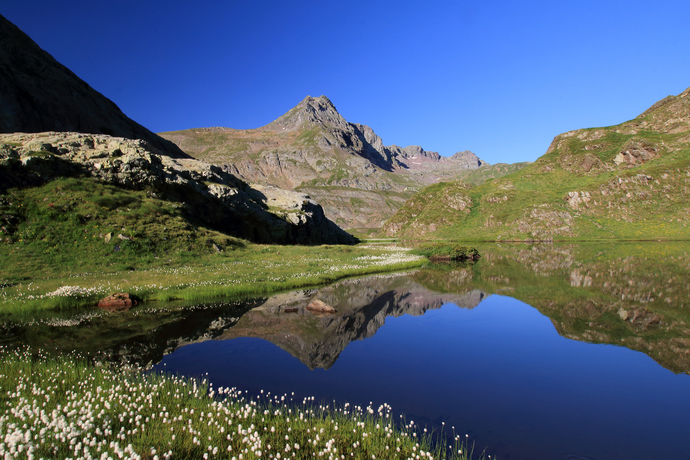 laghetto di Valrossa