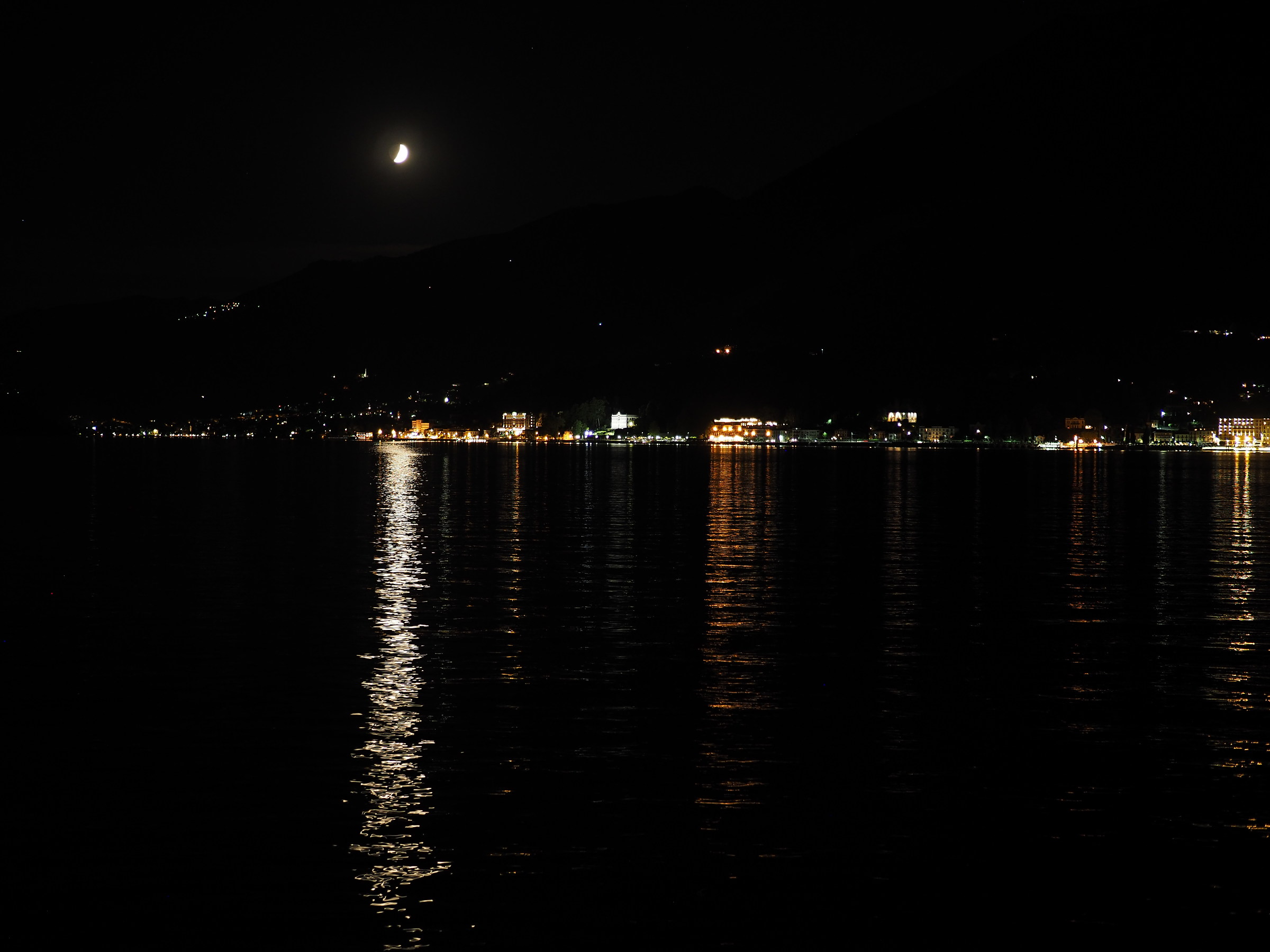 Moon over Cadenabbia