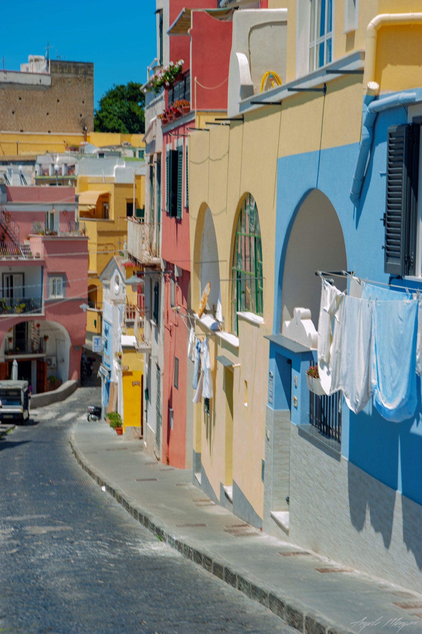 Glimpse Procida 10