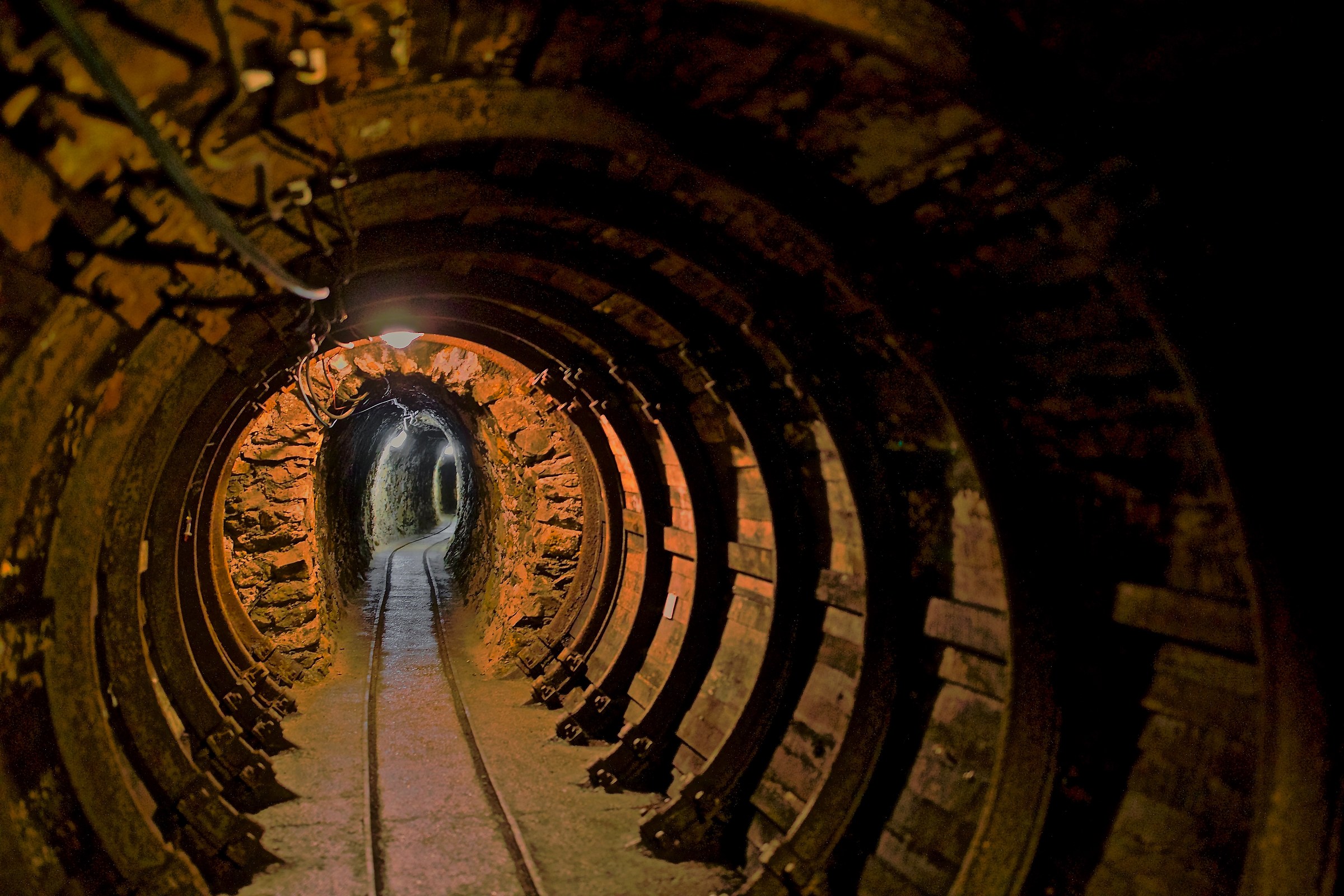 Idria. Miniera di mercurio.