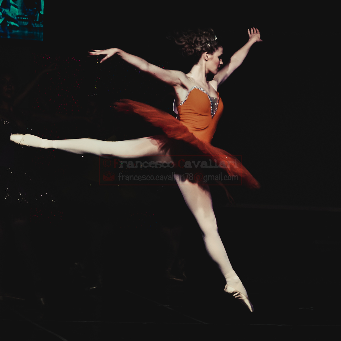 DANCING IN THE DARK FRAME PROJECT #5