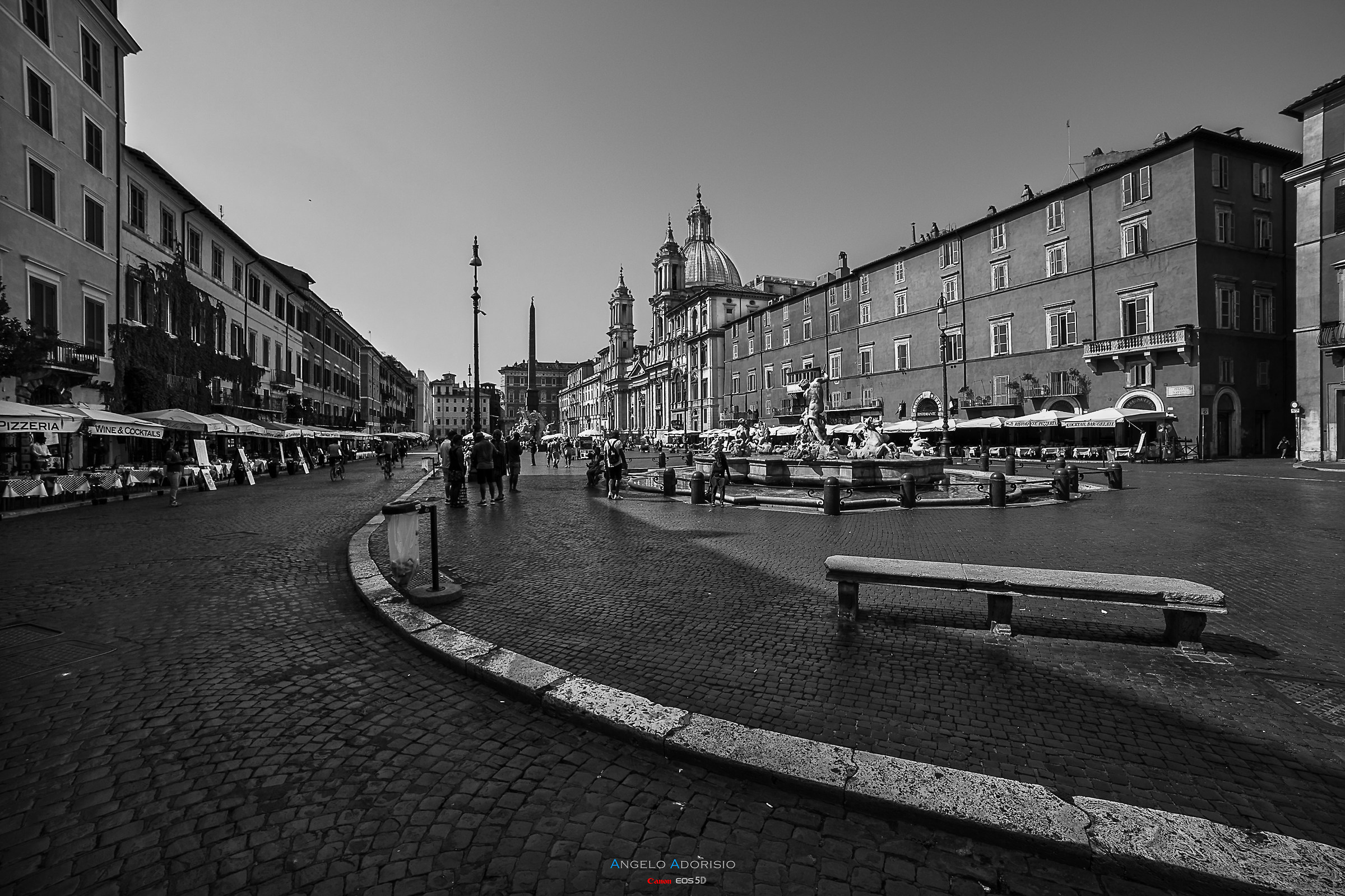 Piazza Navona a 14mm