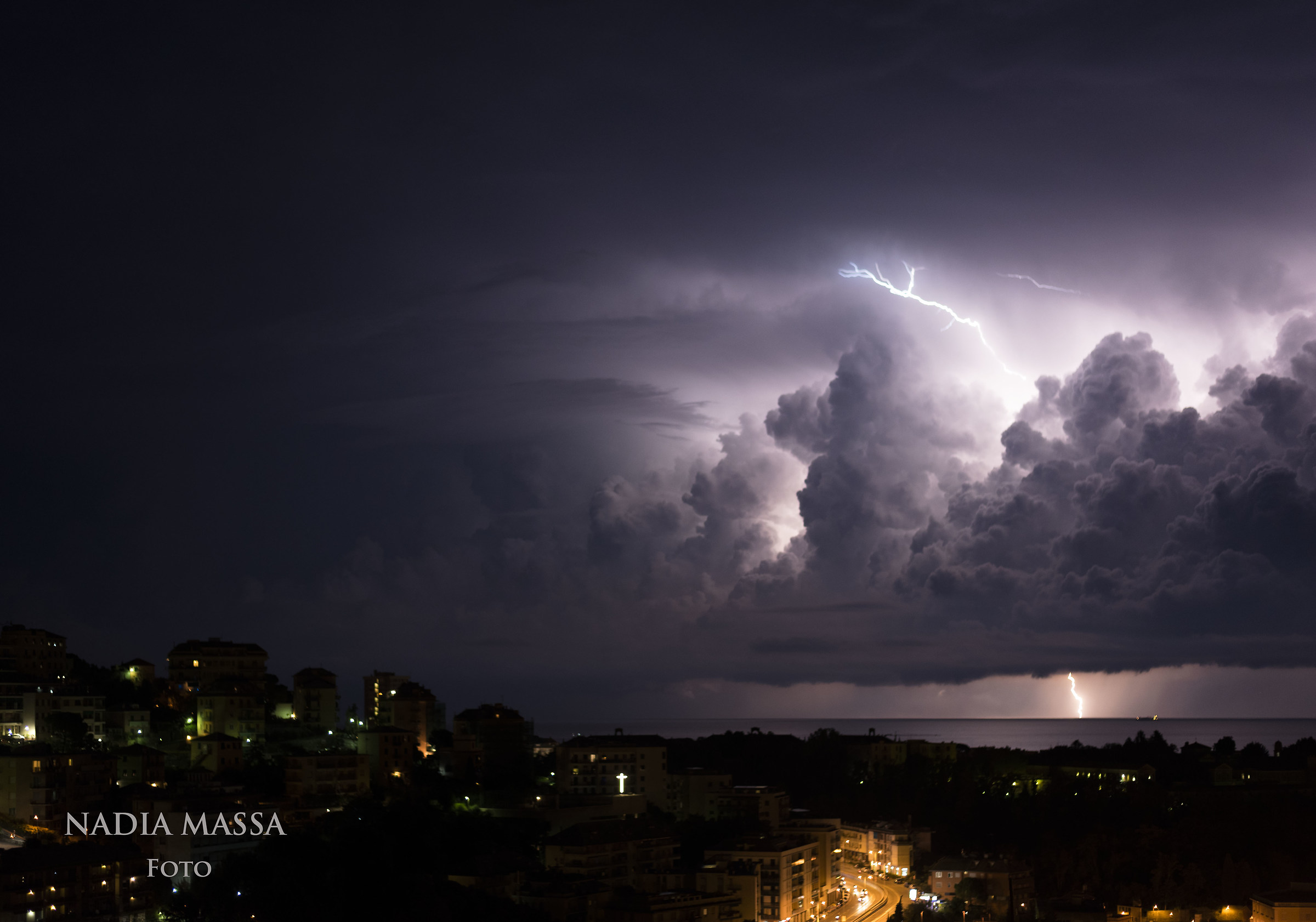 Put one evening a thunderstorm II