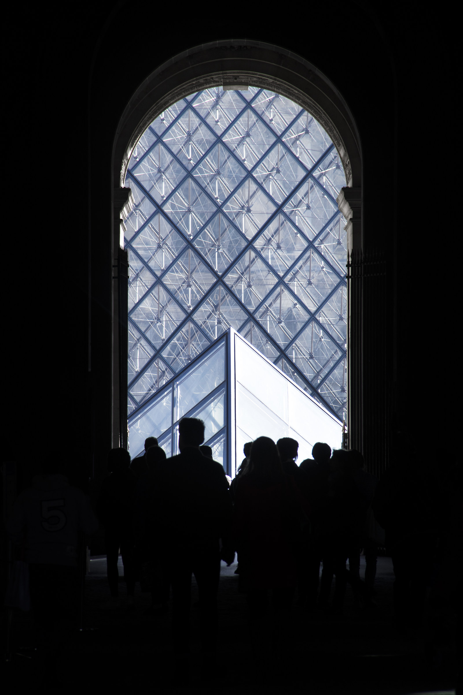 Louvre Silhouettes