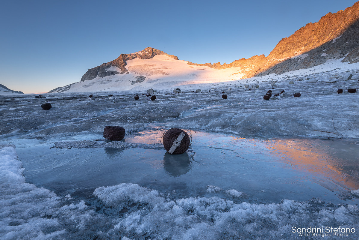 Sunrise on White horn