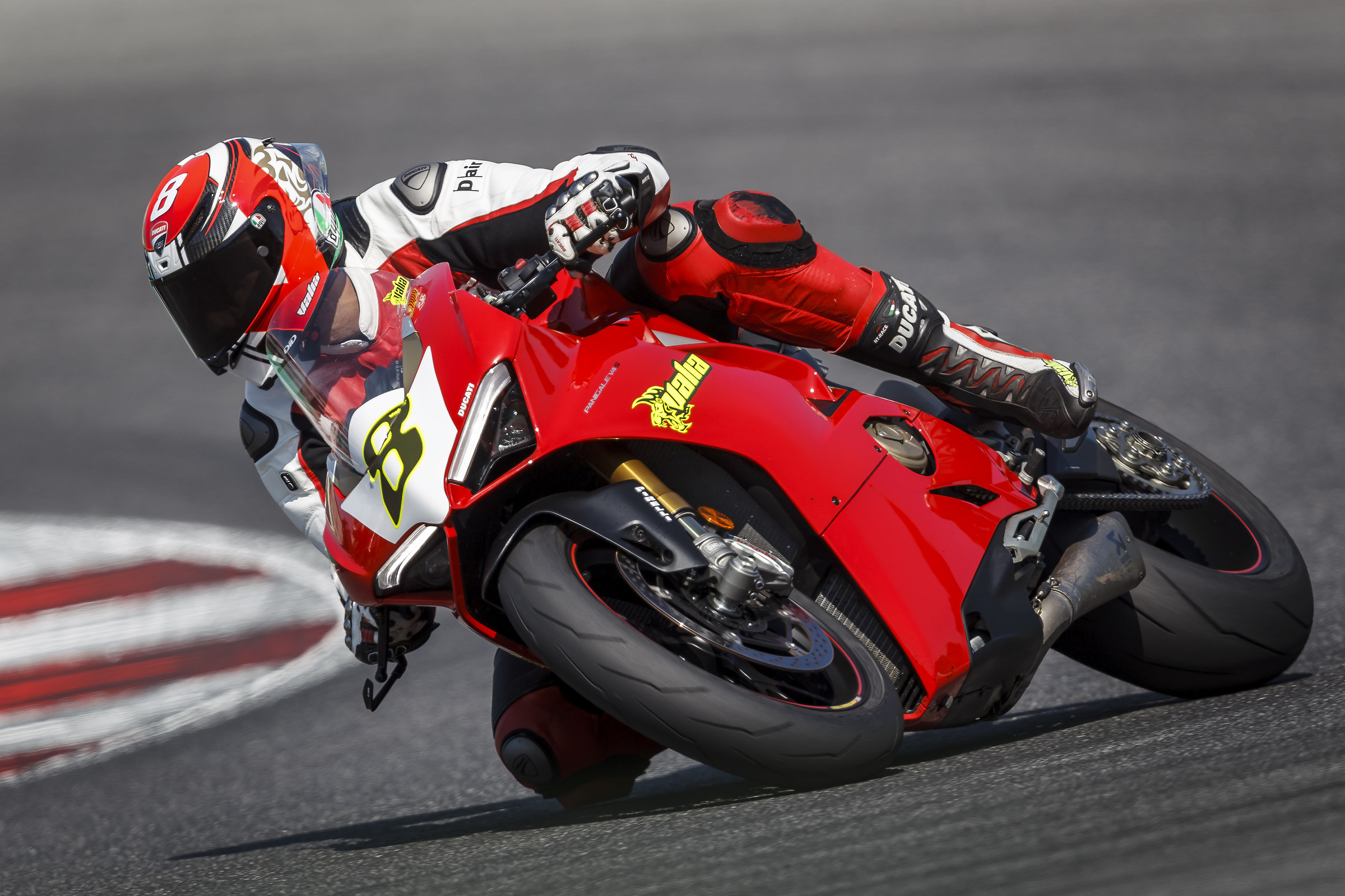 Ducati Panigale V4 S