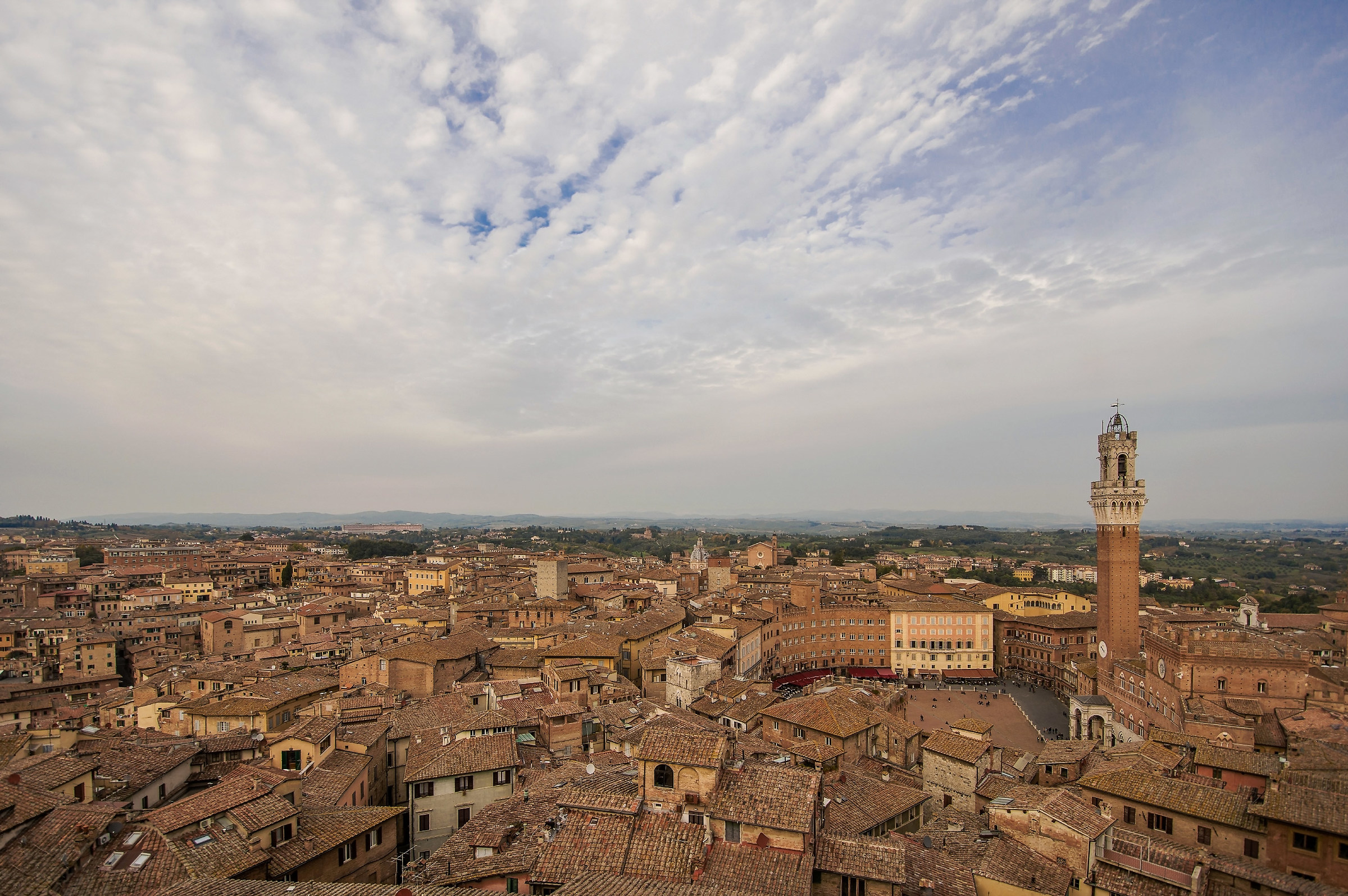The sky of Siena