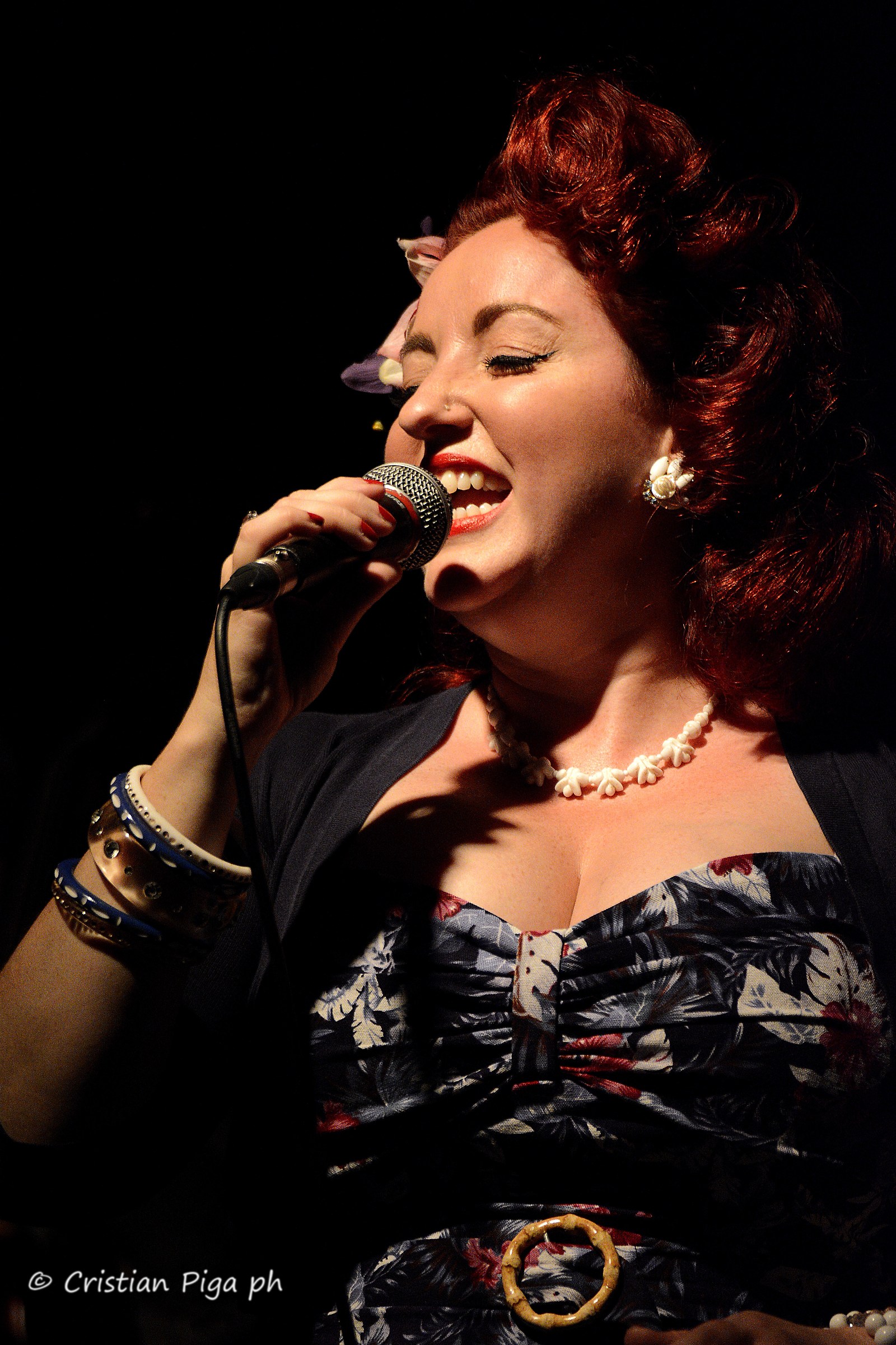 Laura B Vocalist + Benny and the Cats