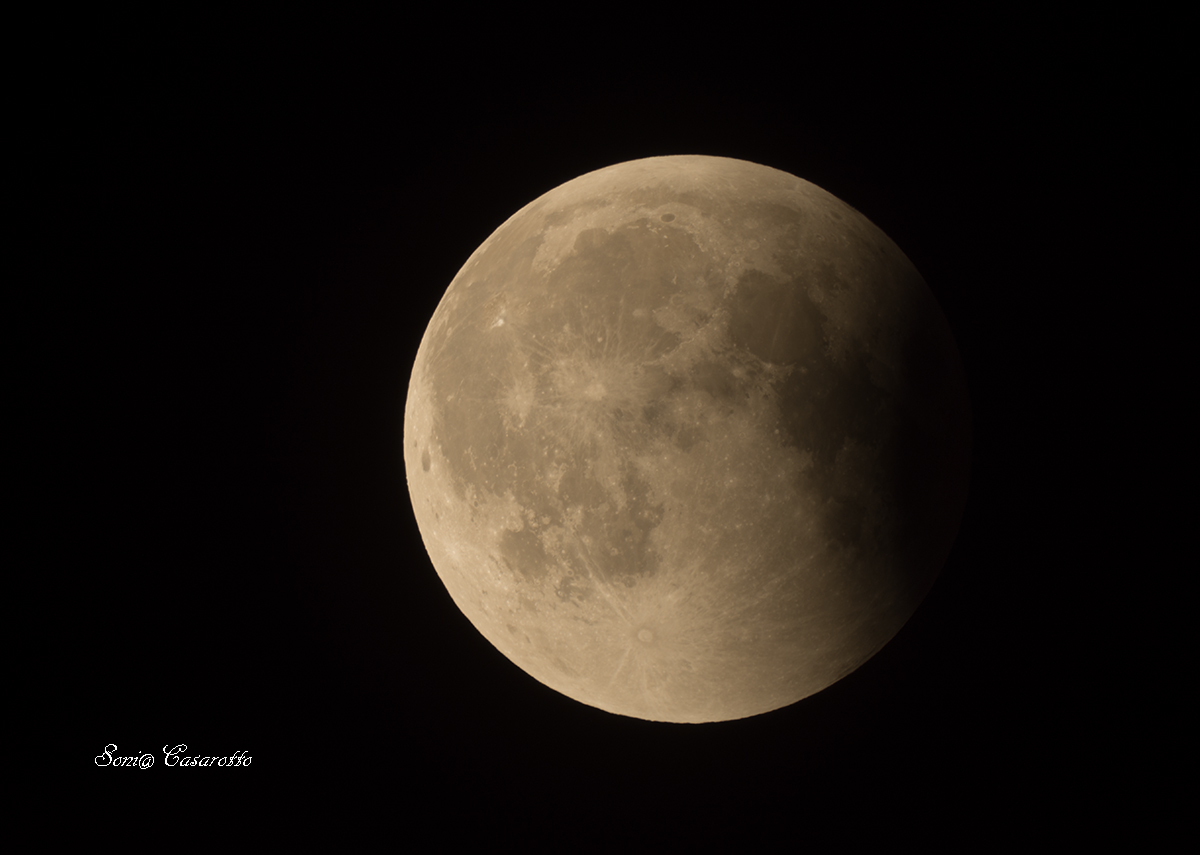 Eclipse of Luna 2018