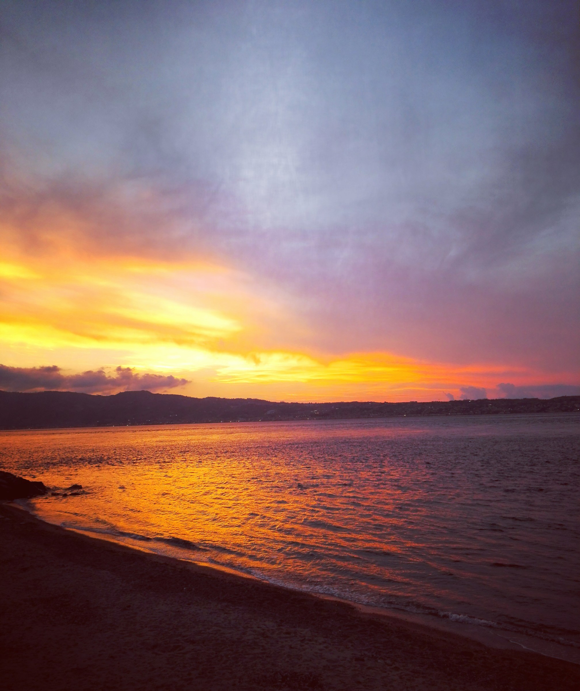 Tramonto sullo stretto