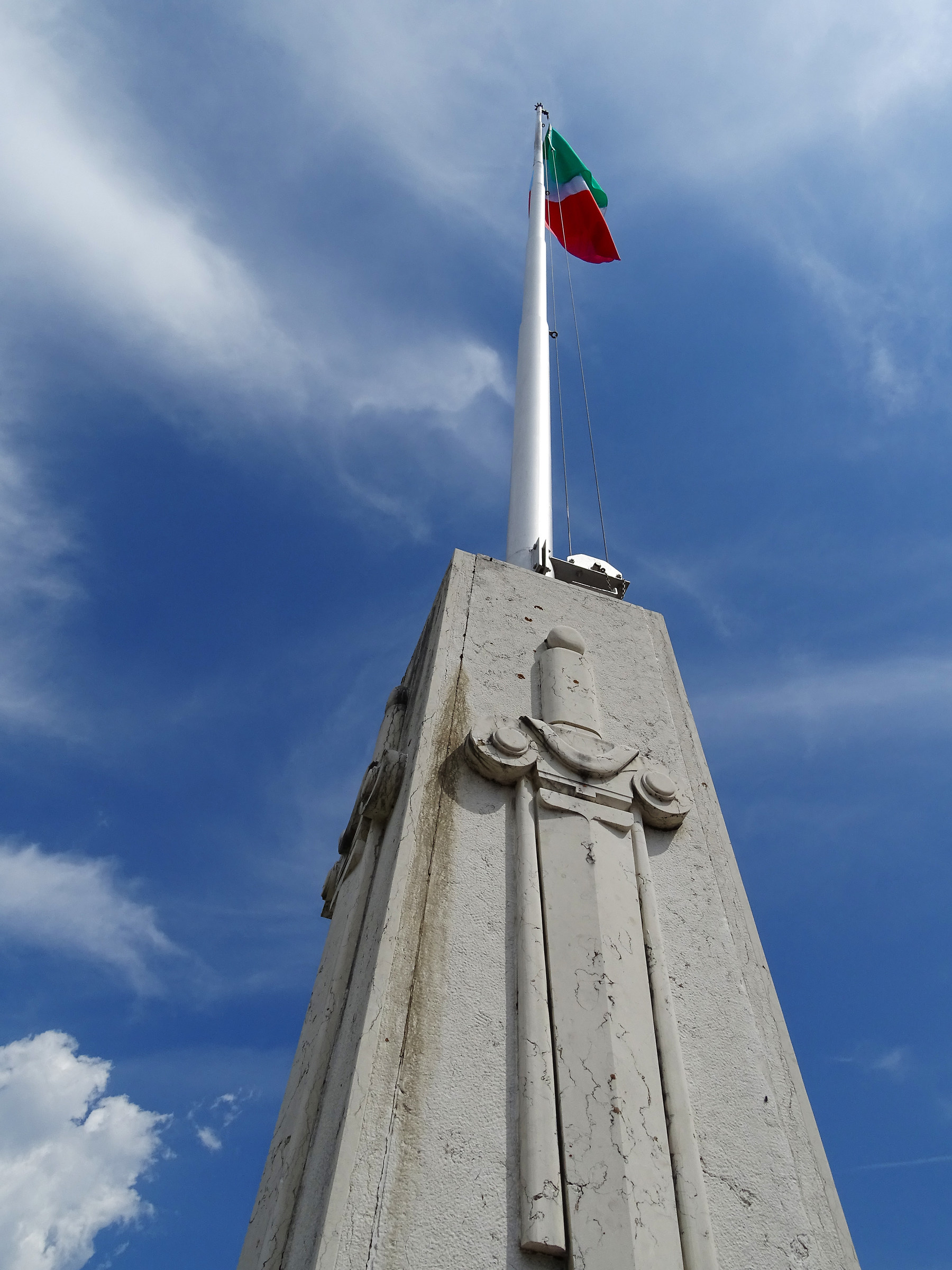 Bandiera Sacrario Asiago