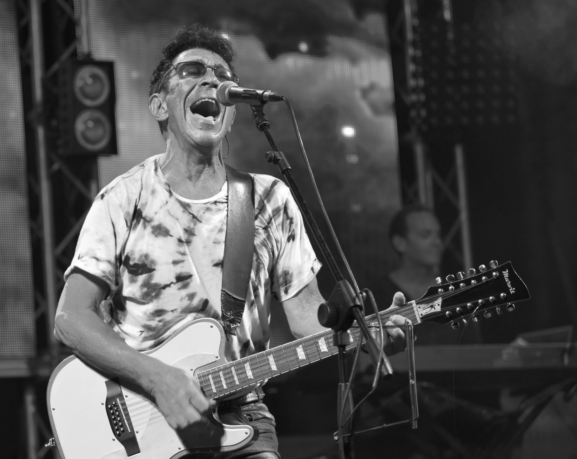 Bennato in concerto