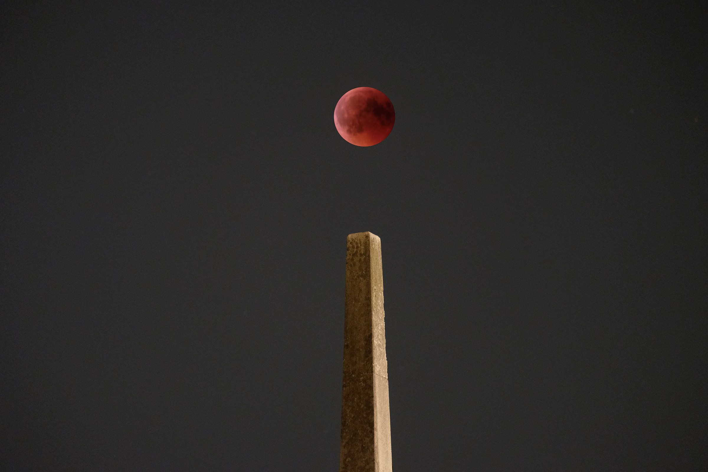 Moon Eclipse: Do you play billiards?