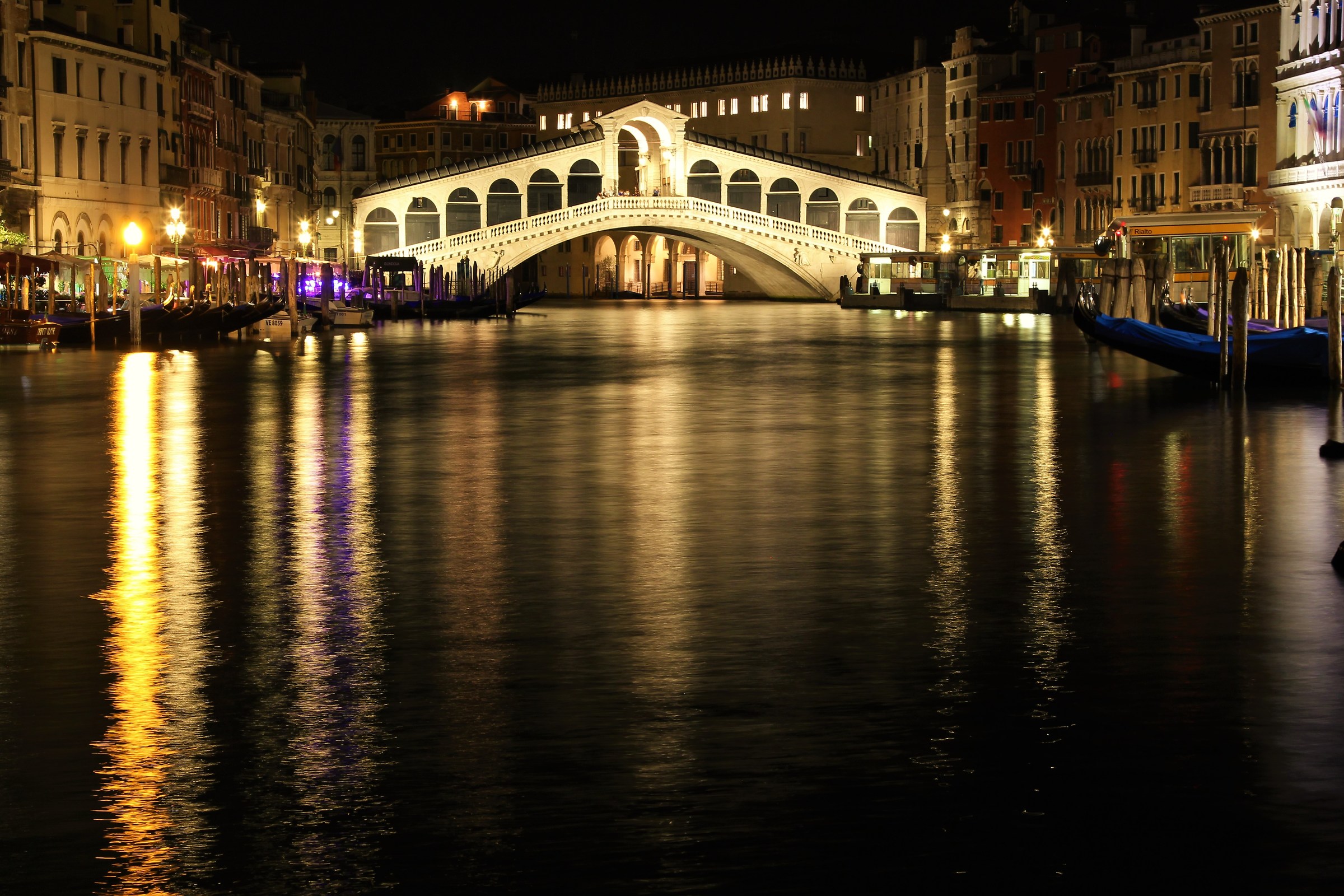 Notte sul ponte di Rialto