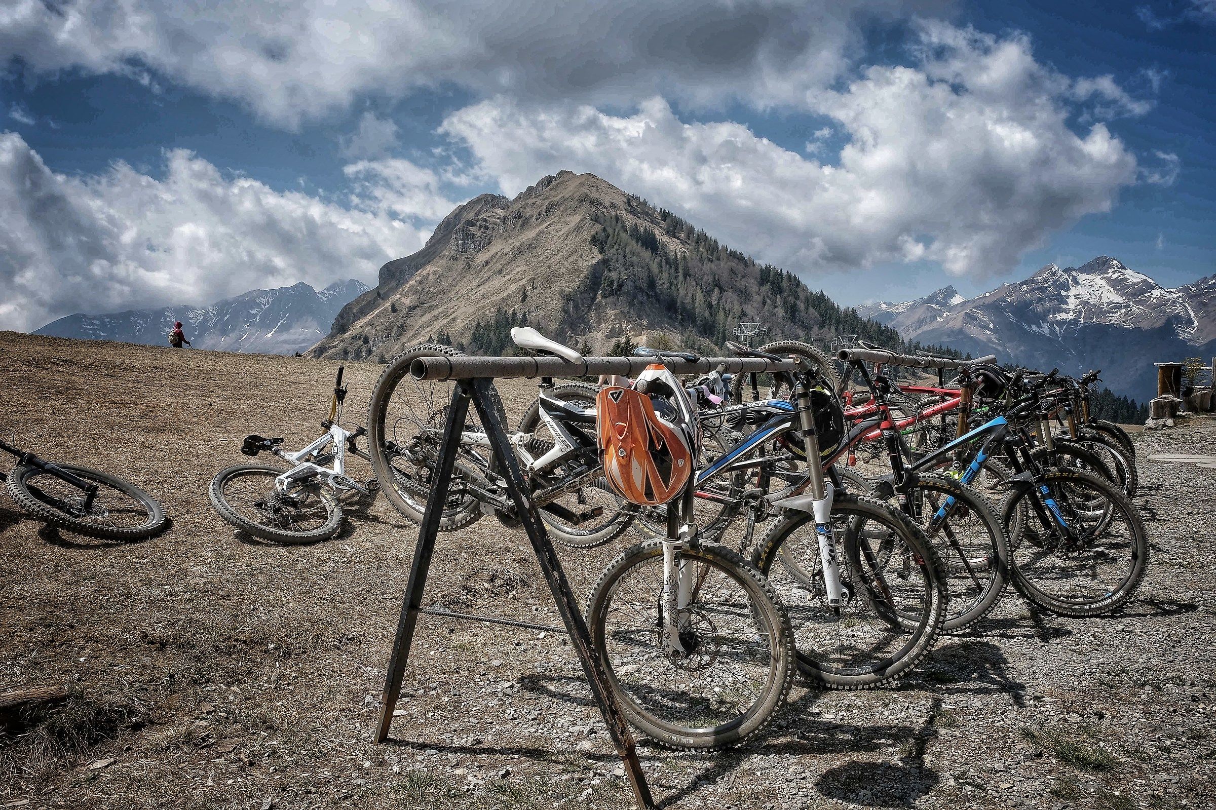 The bikes in altitude