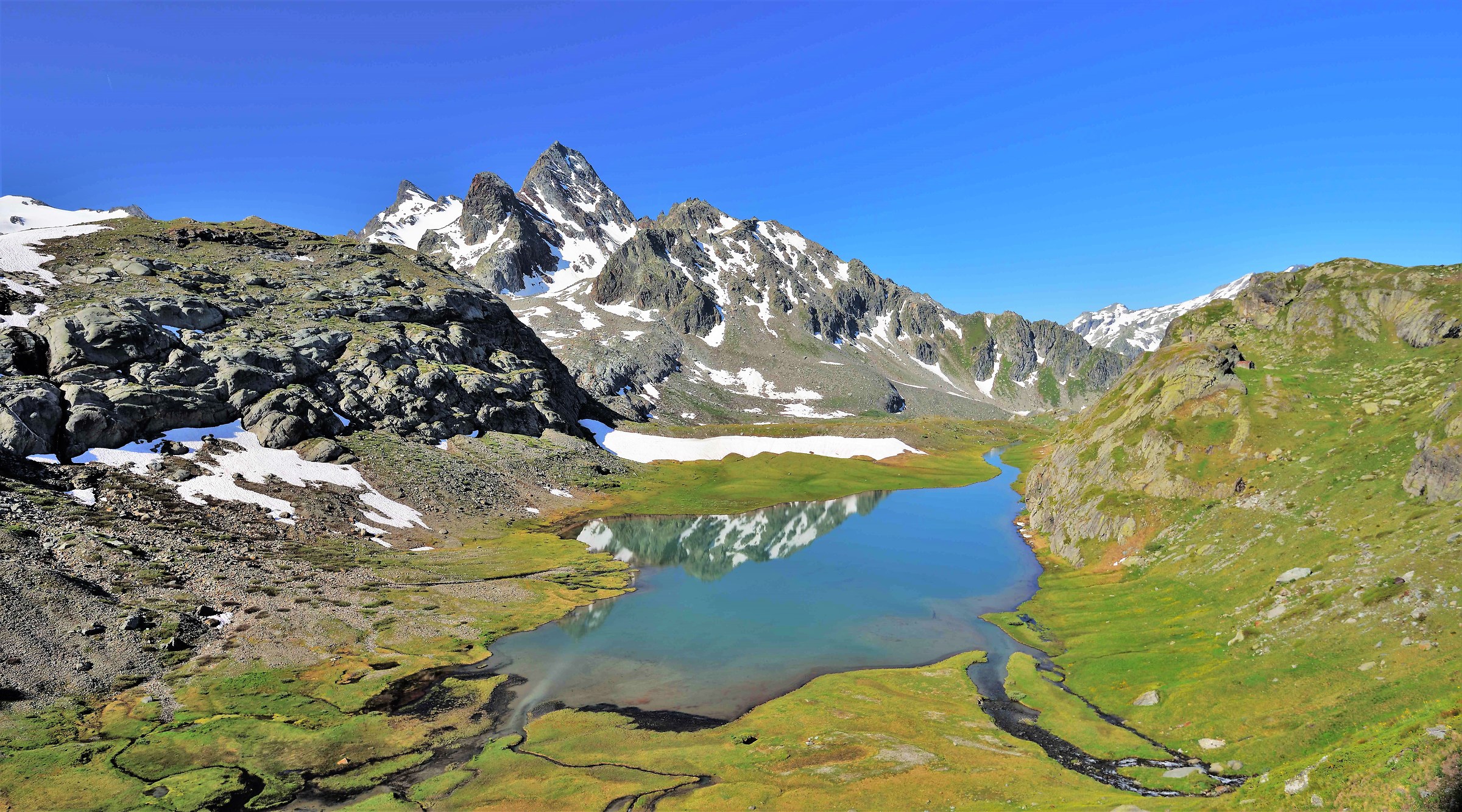 Climbing to the ponds after the bridge