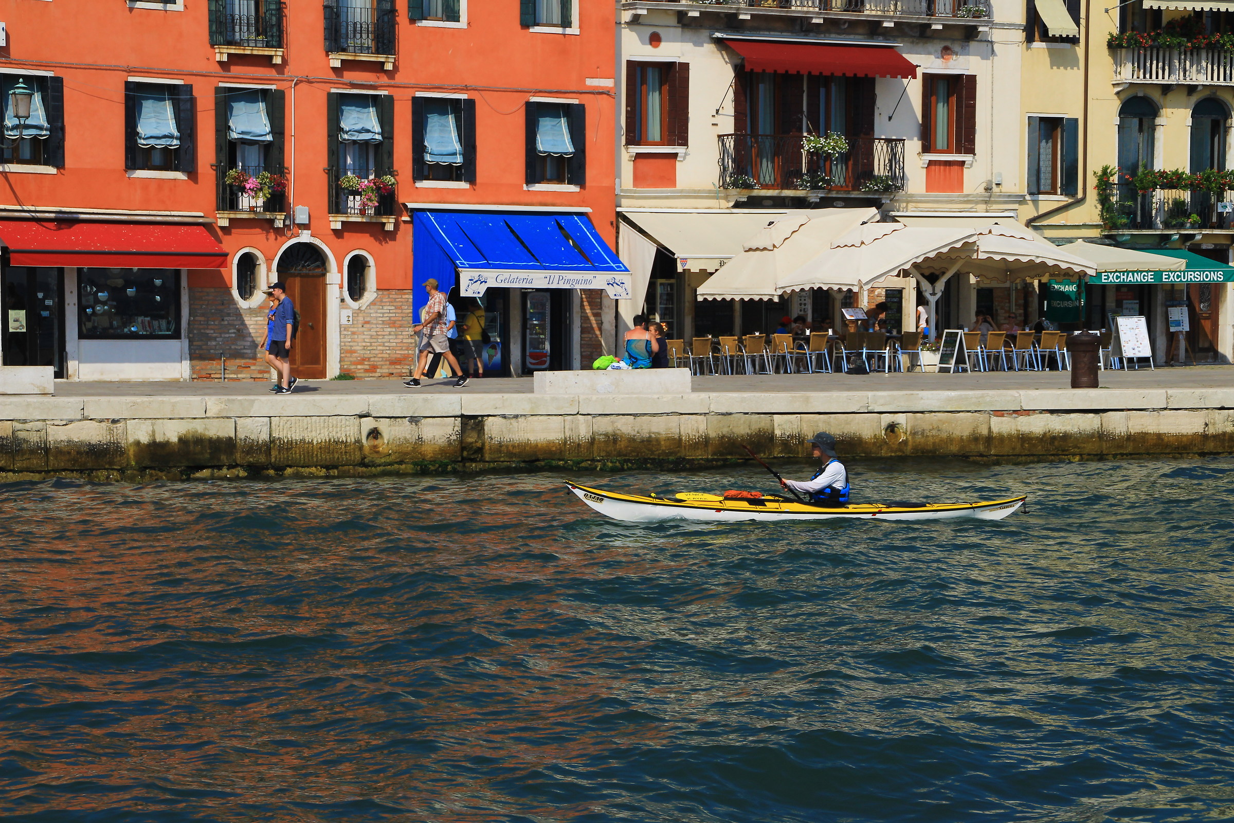 Rowing machines on the grand Canal