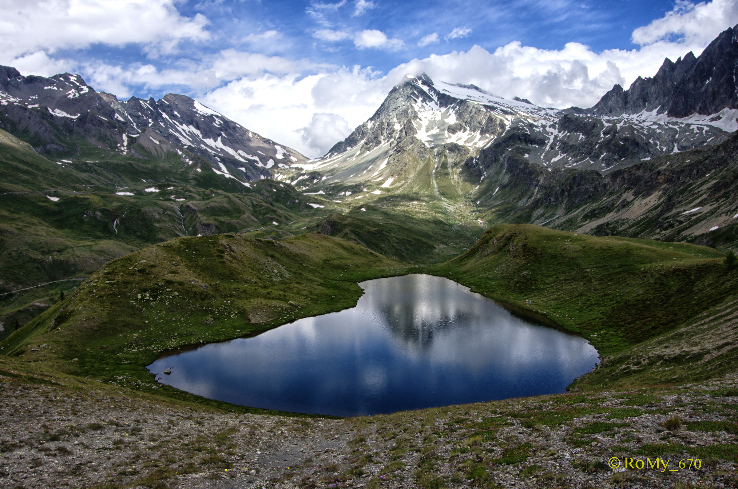 Cornet Lake & Mont Gelé-Aostavalley-Italian Alps