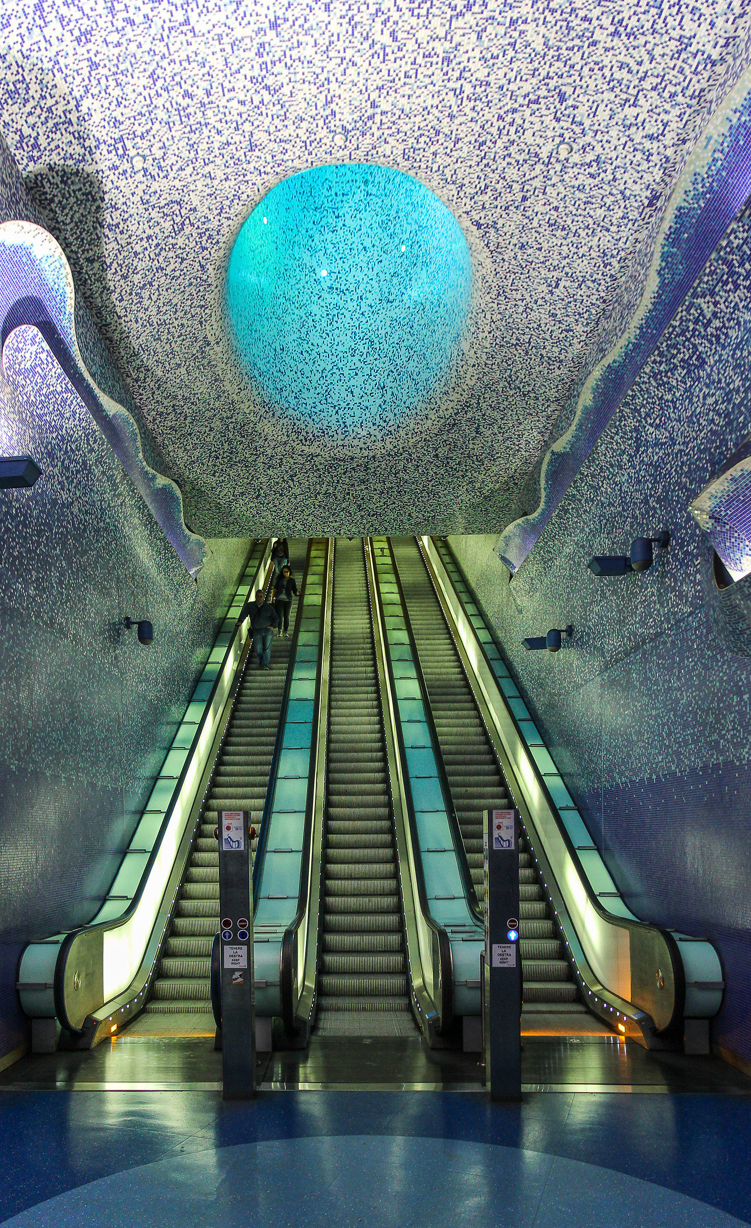 Stazione Toledo - Metro Napoli