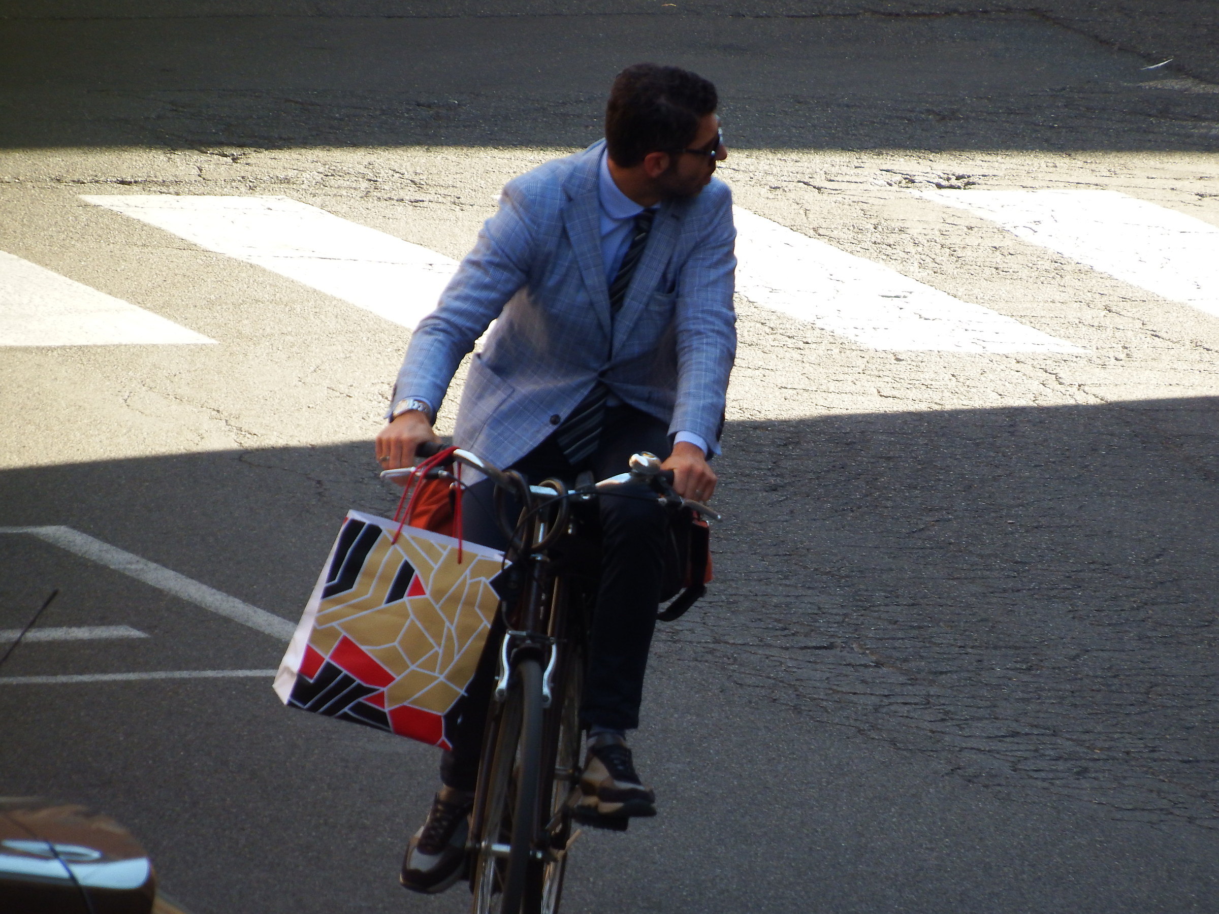 Guarda dritto o sbatti