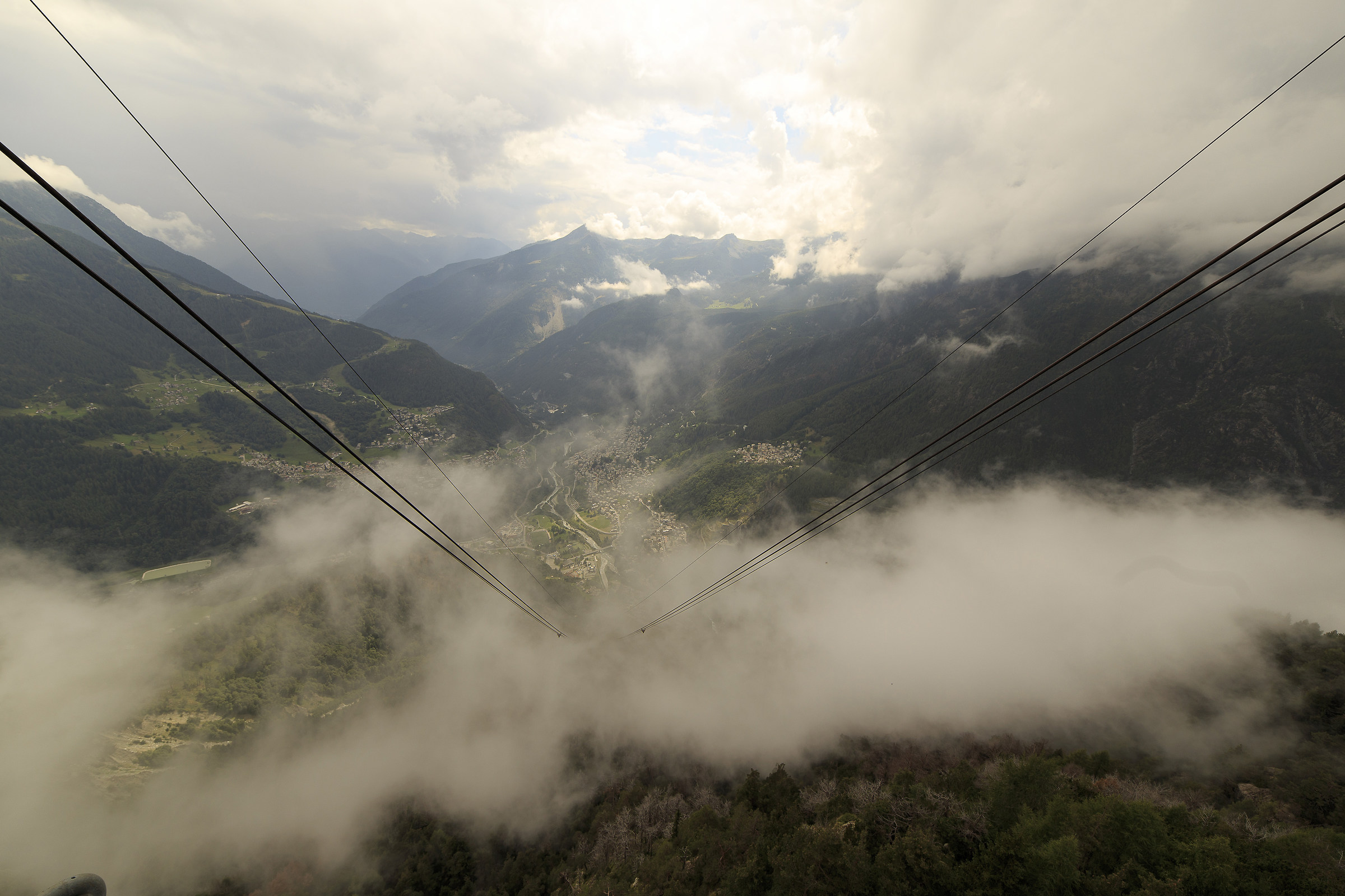 Cable car from Chiesa in Valmalenco