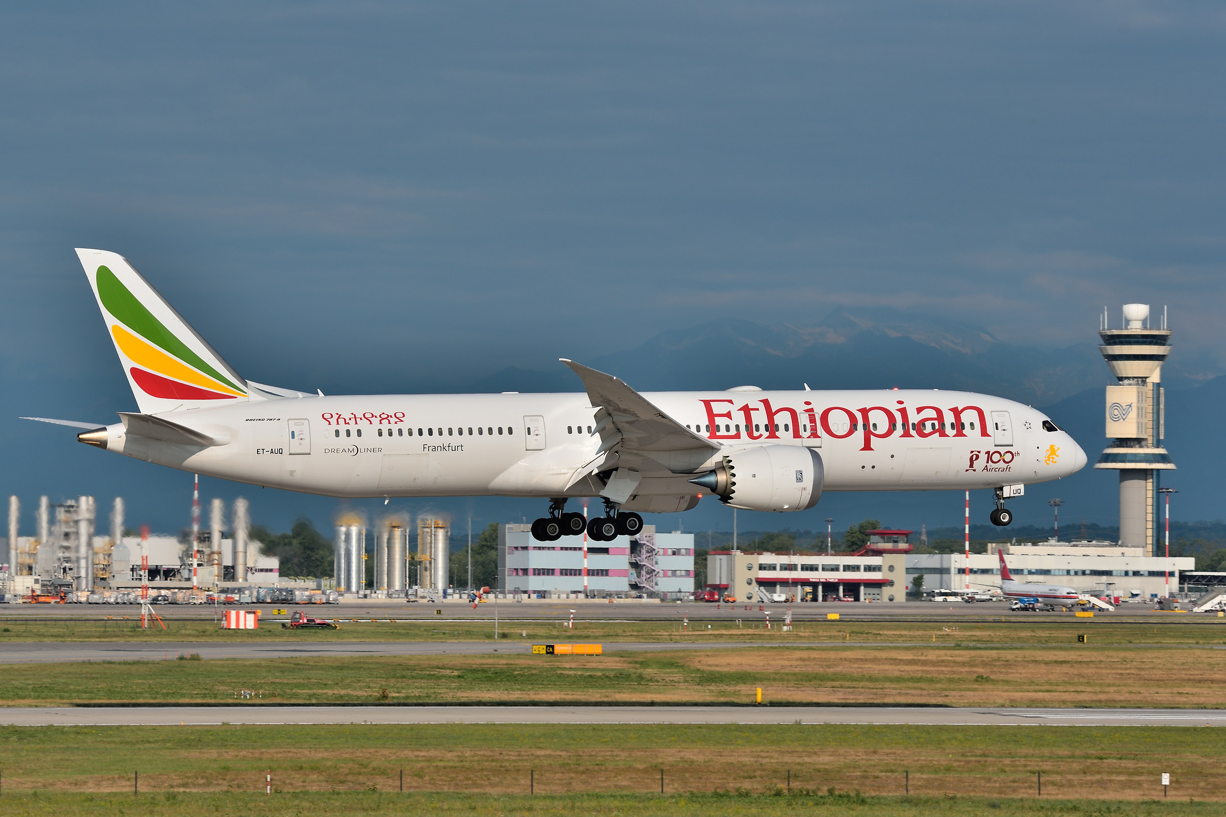 Boeing 787-9 Ethiopian 100th Aircraft Special Livery