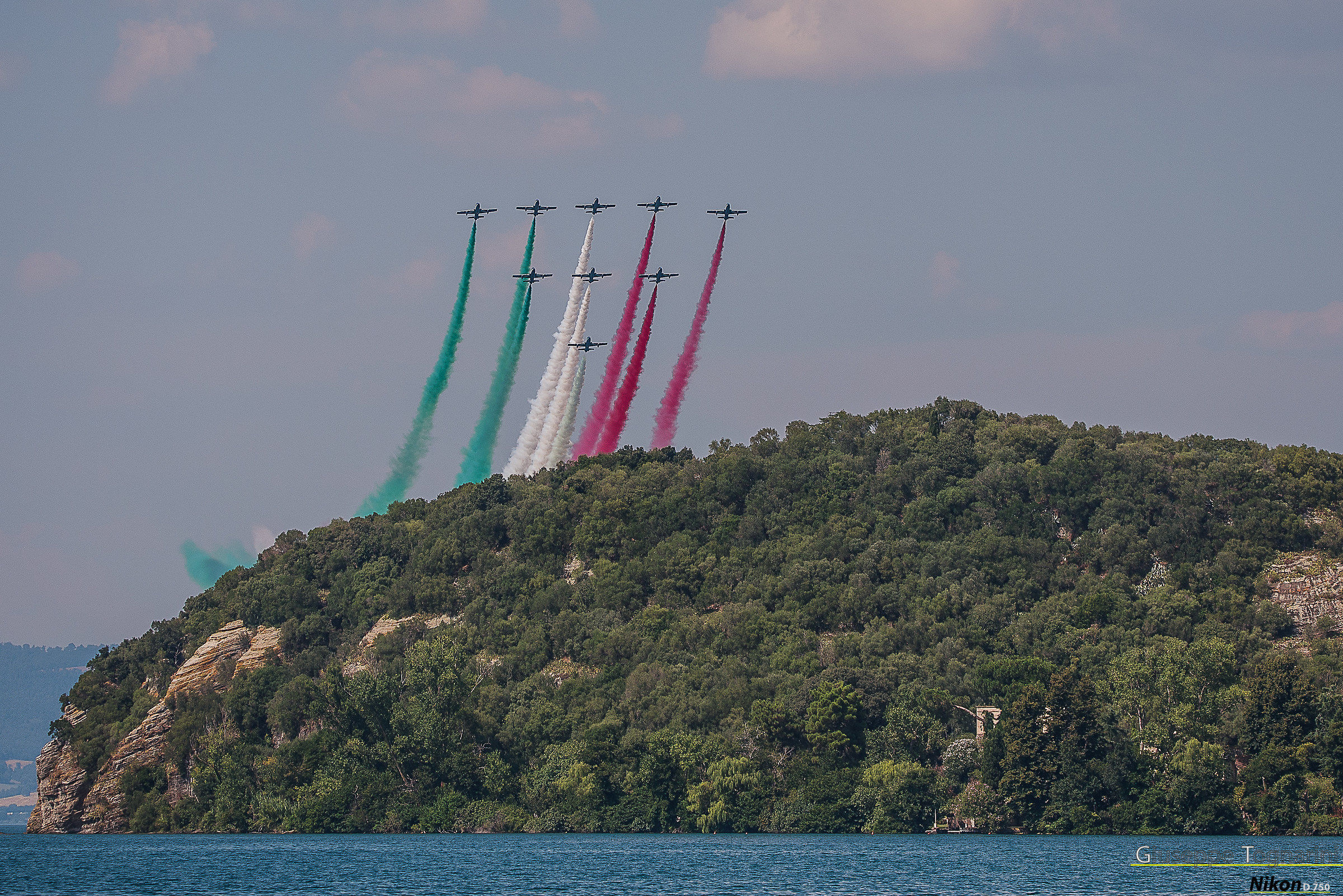 Air Show on Lake Bolsena 2018 N. 17