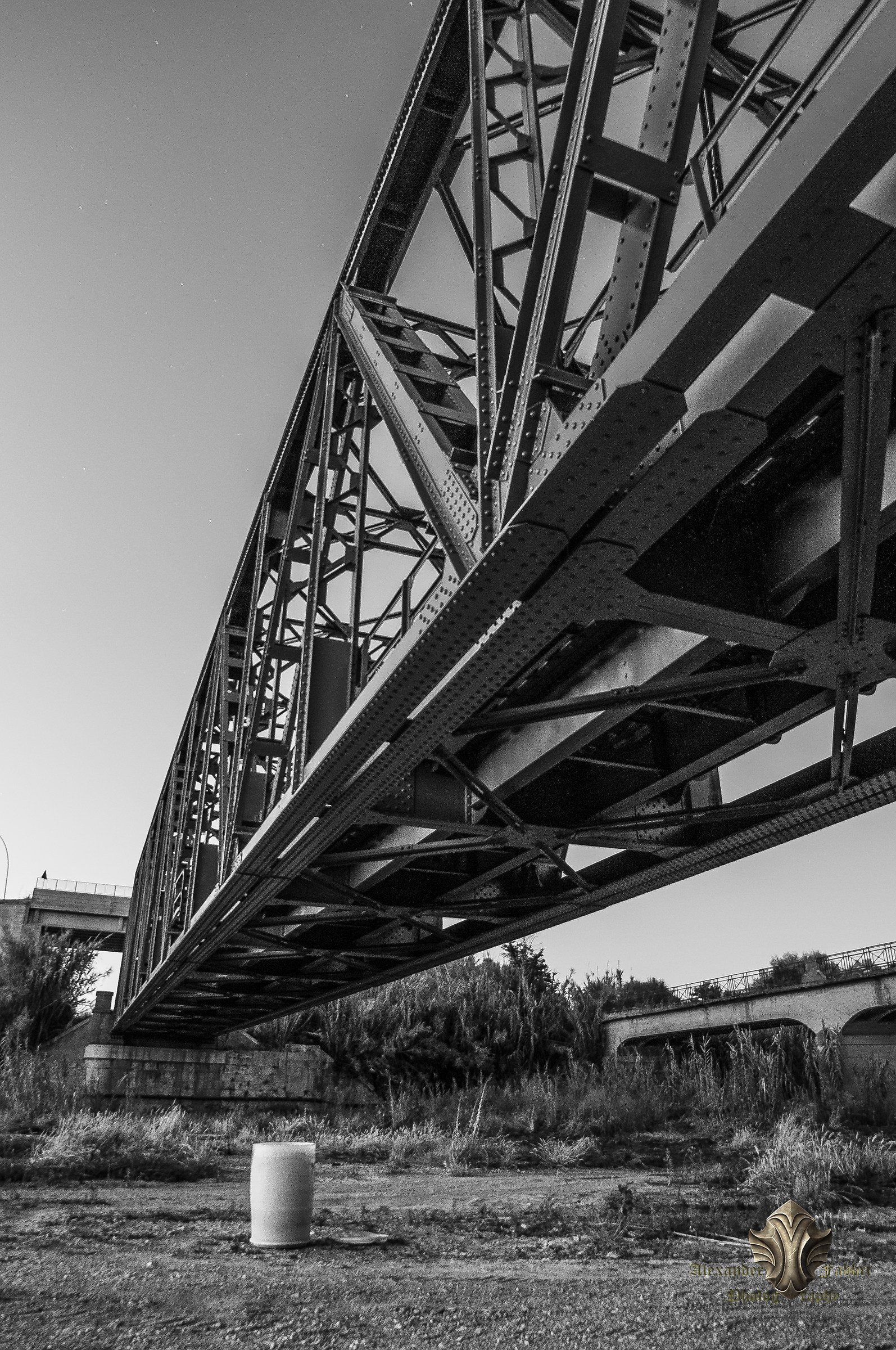 Work along the sea..