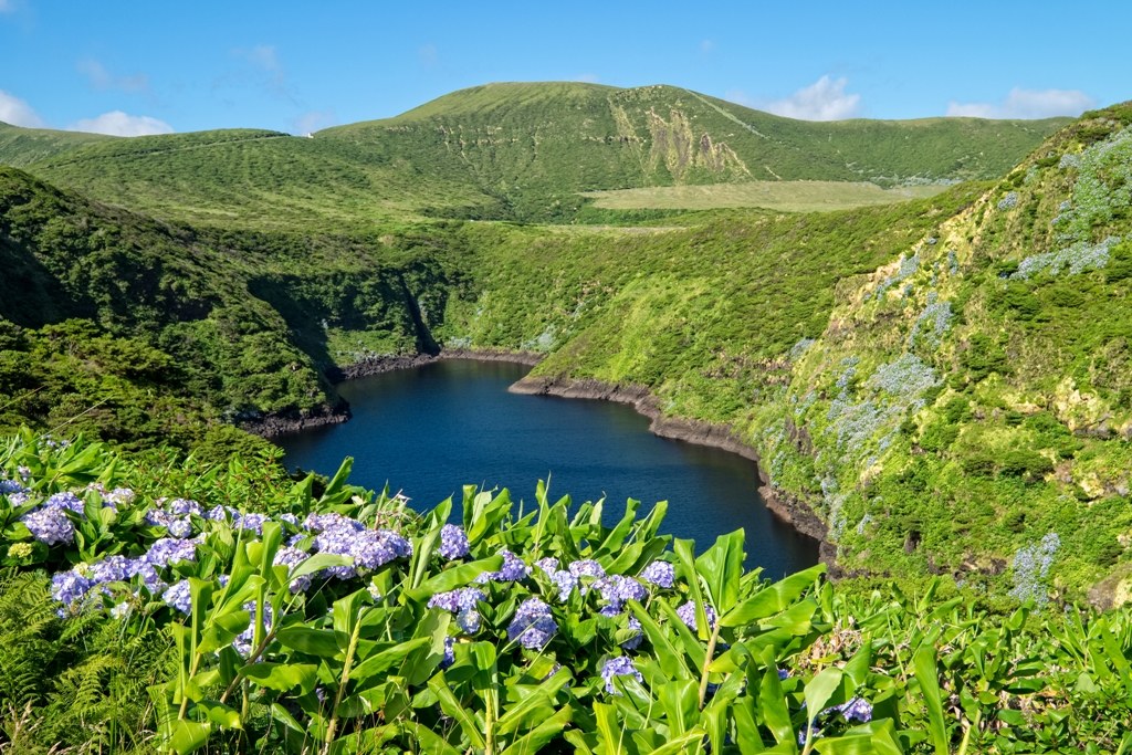 Lagoa Comprida-Flores Island