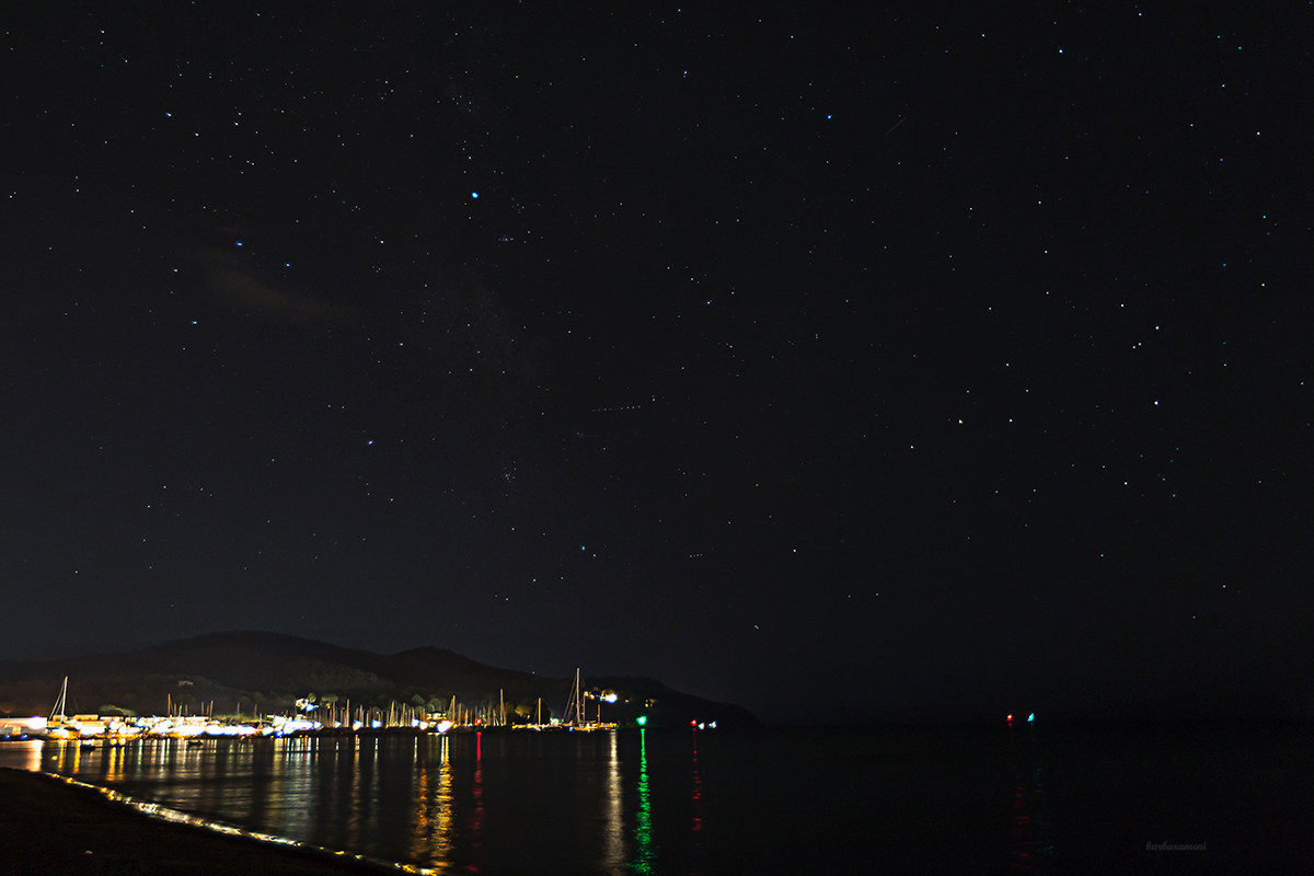 Milky Way on the sea...