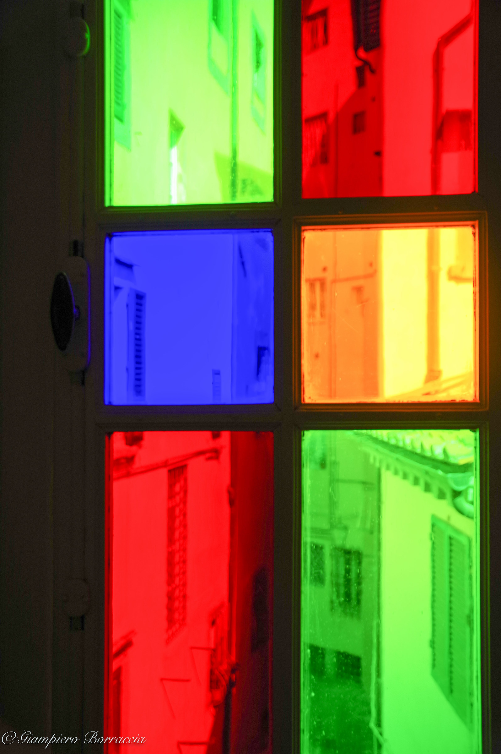 Policromy at the window