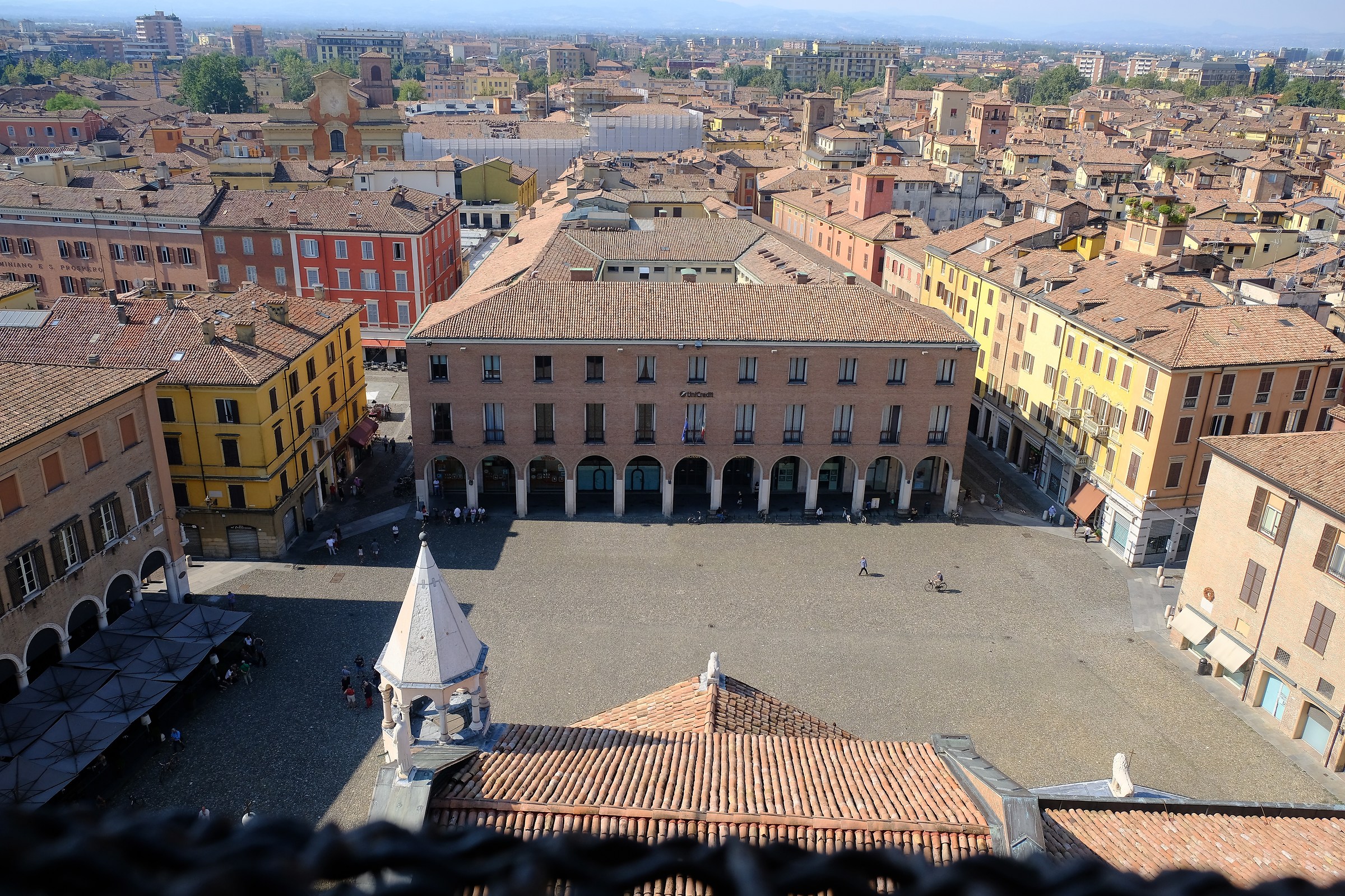 Piazza Grande vista dalla Ghirlandina