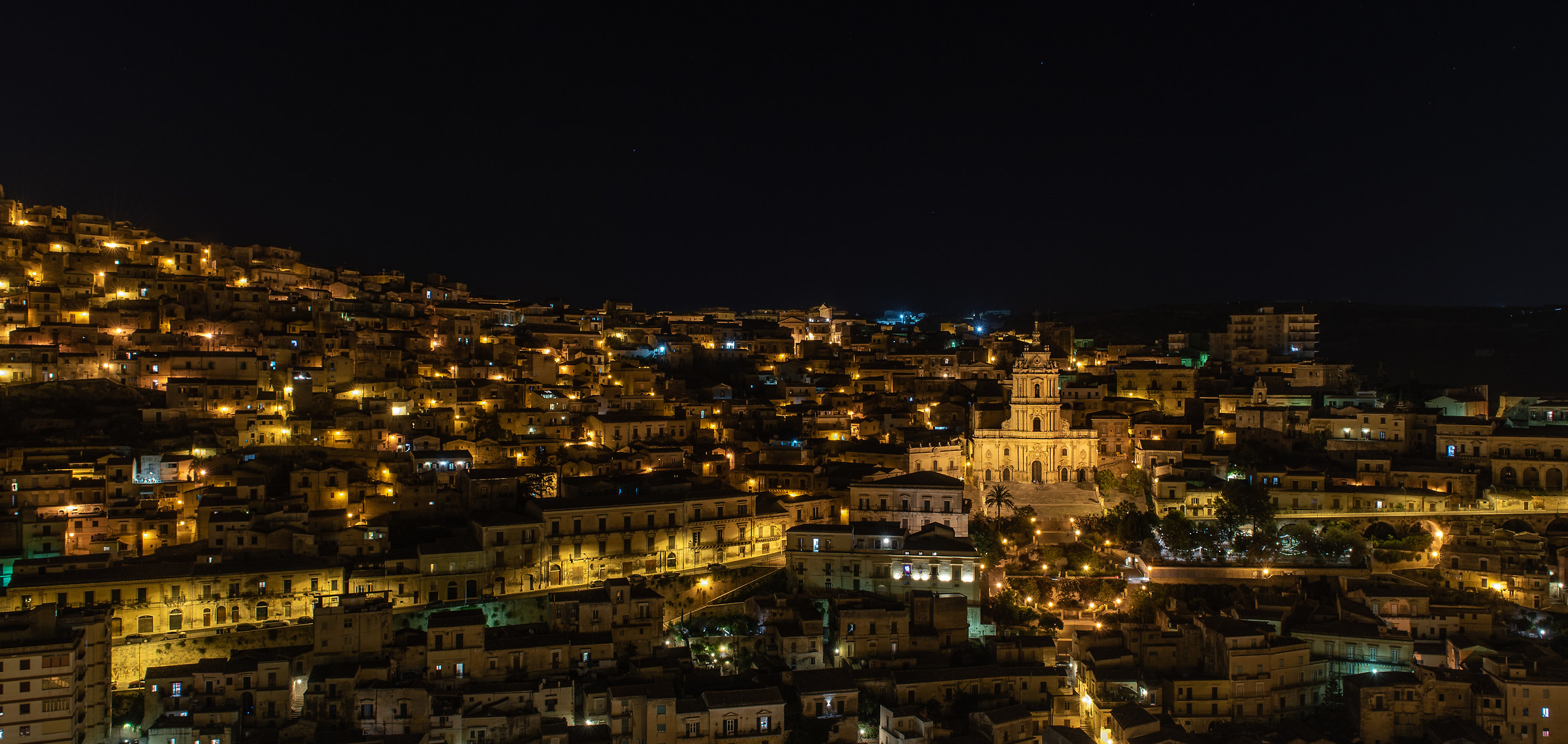 Modica notturno