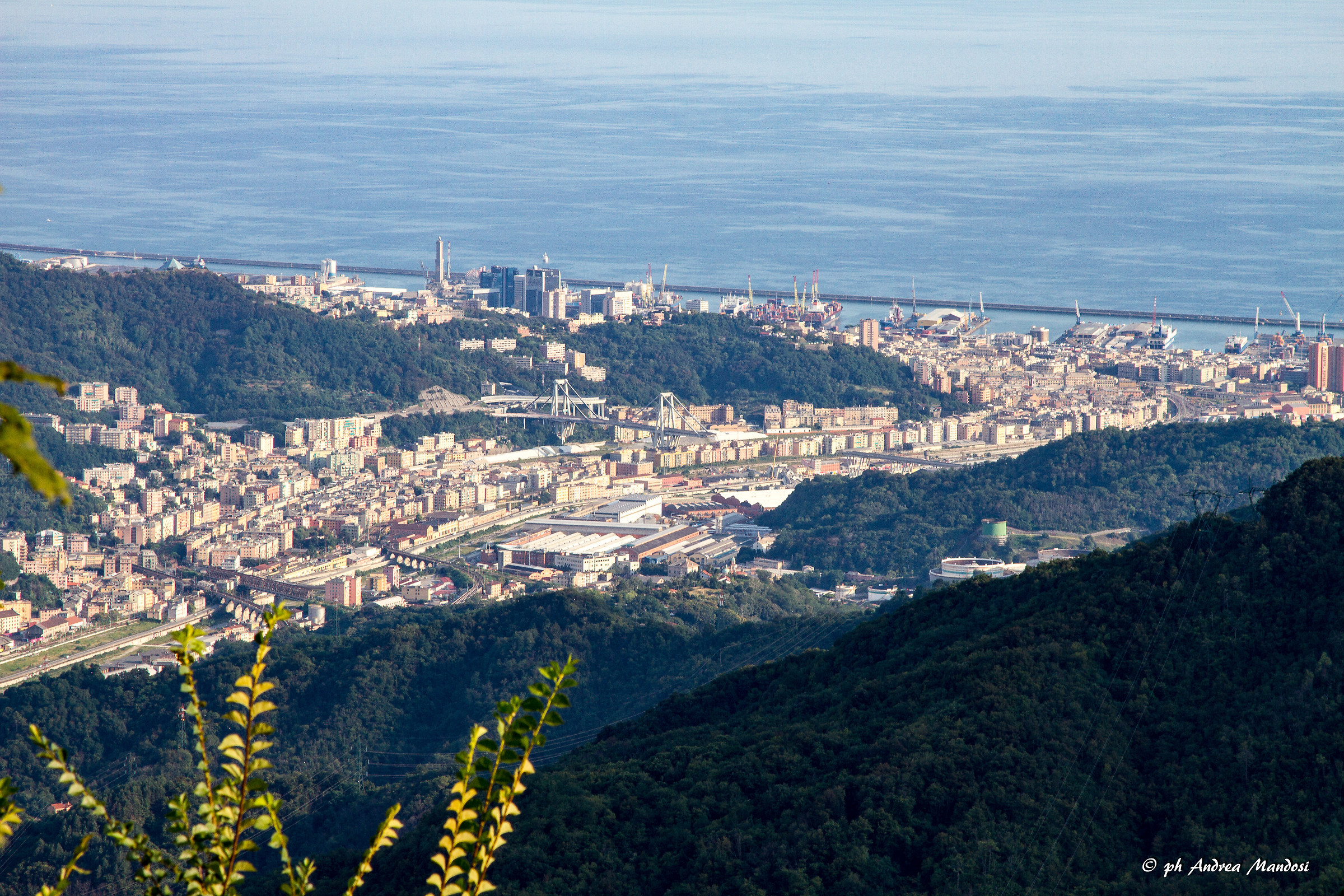Panorama...Genova divisa