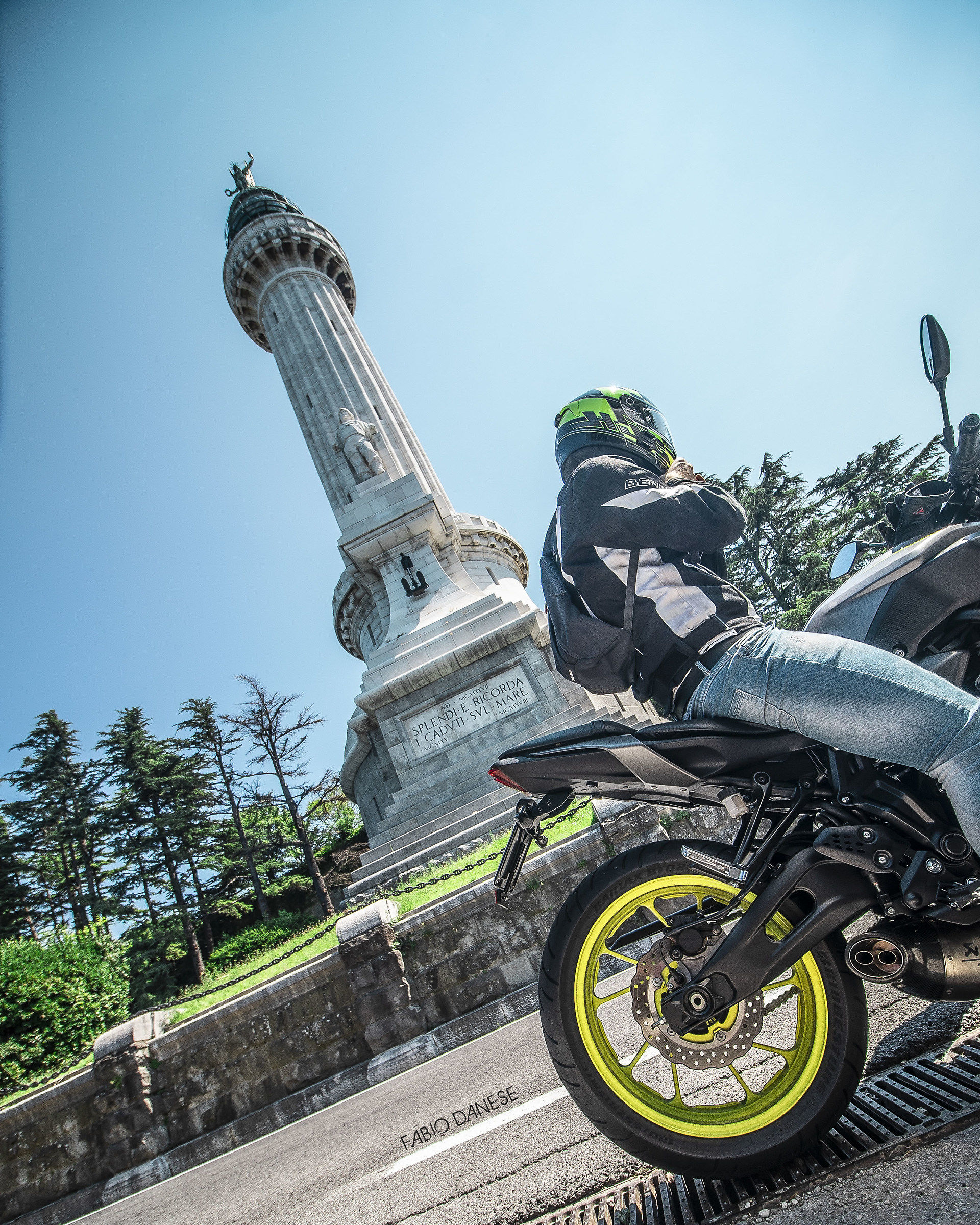 Sosta al faro della Vittoria