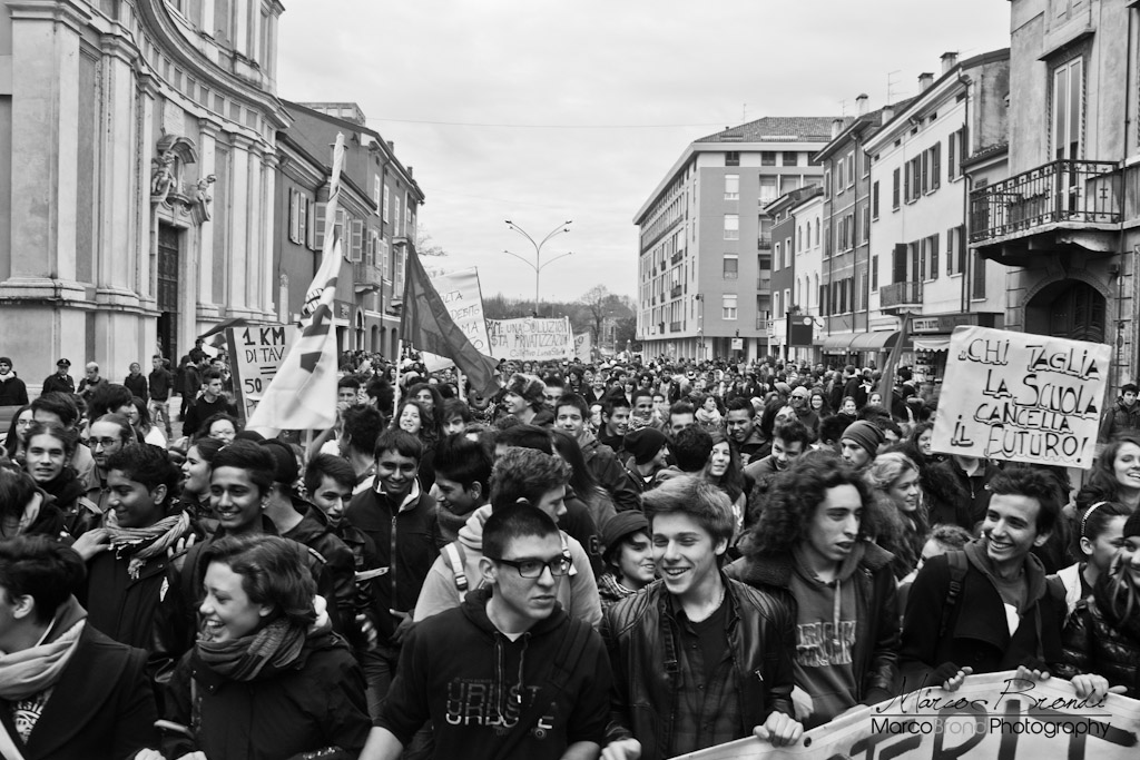 Manifestazione Studentesca a Mantova