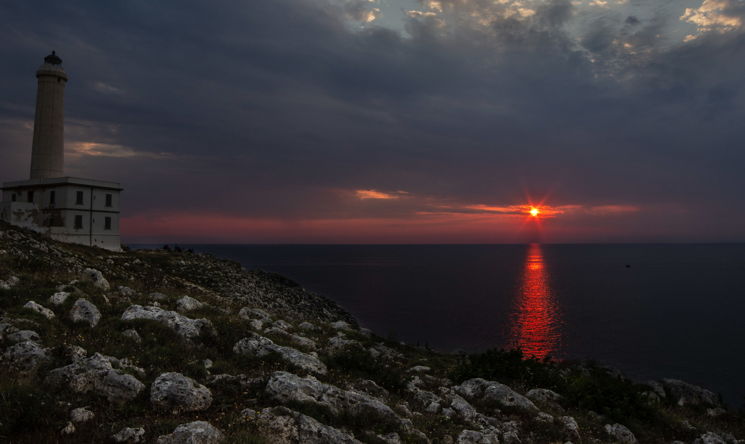 Alba a Punta Palascia